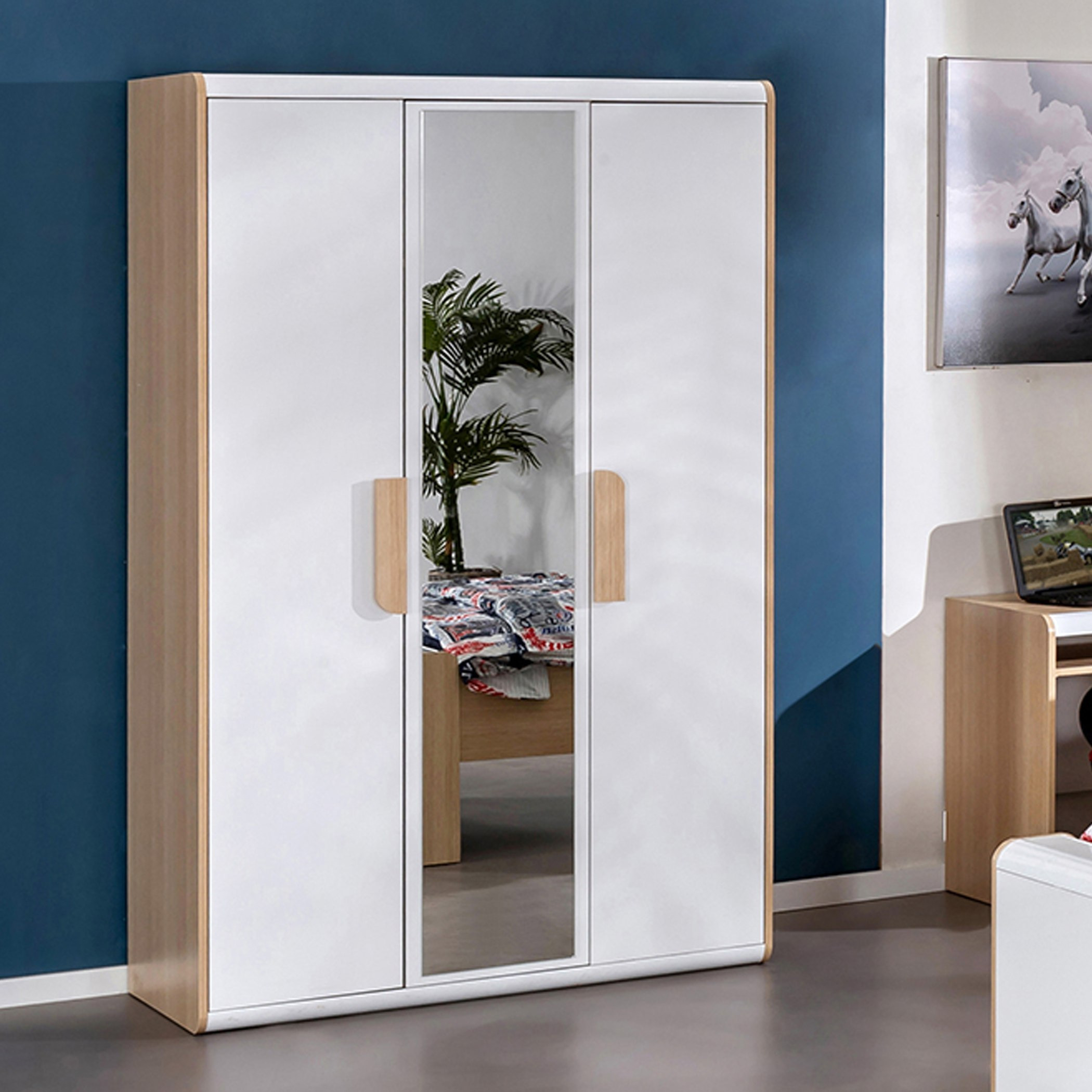 خزانة ملابس 3 أبواب بمرآة من جينيسيس-hbxfurniture-wardrobes-image-1