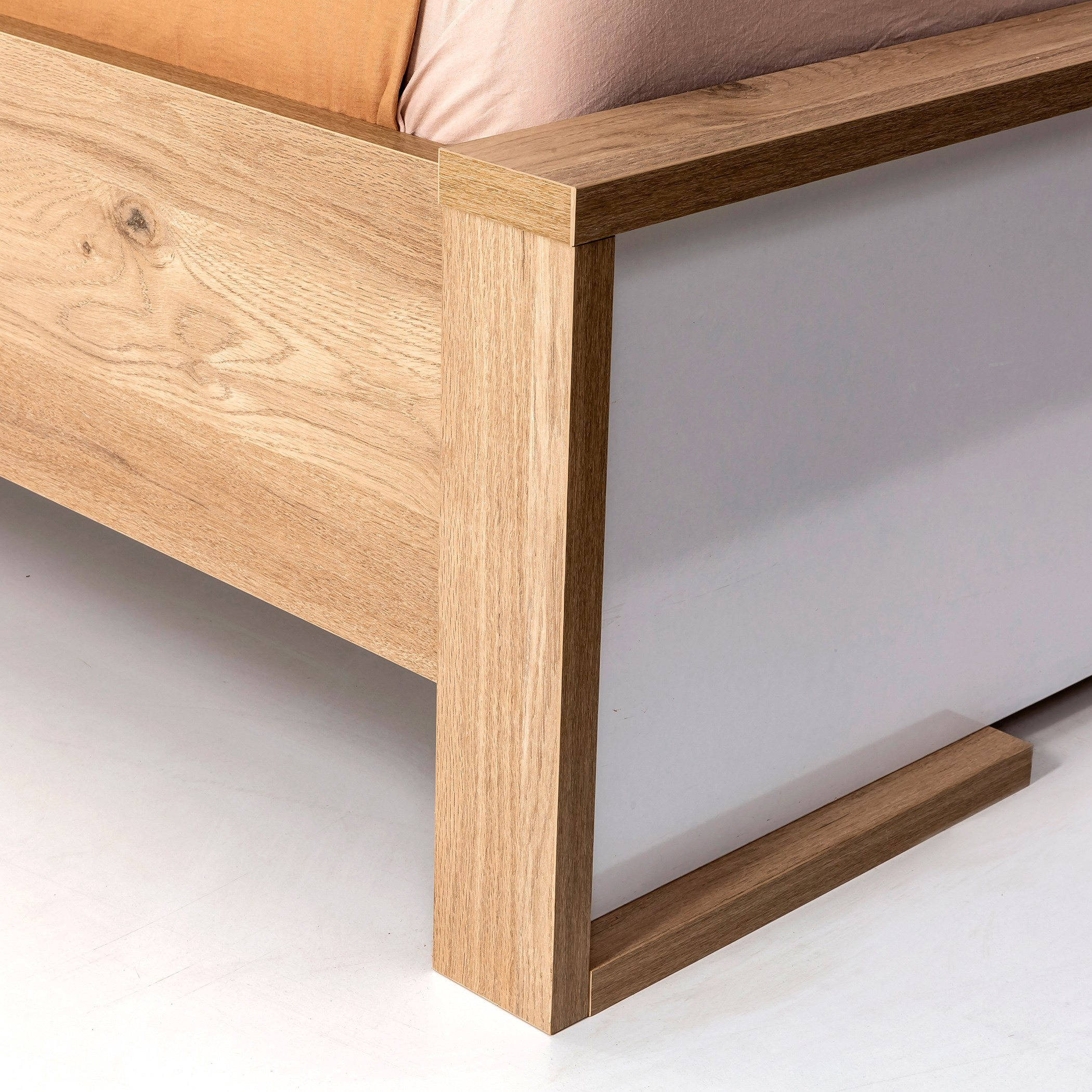 طقم غرفة نوم كينج 3 قطع دون طاولة تزيين ومرآة - فاليتا  من موڤو- 180x200 سم-hbxbedroom-bedsandbedsets-bedroomsets-king-image-6