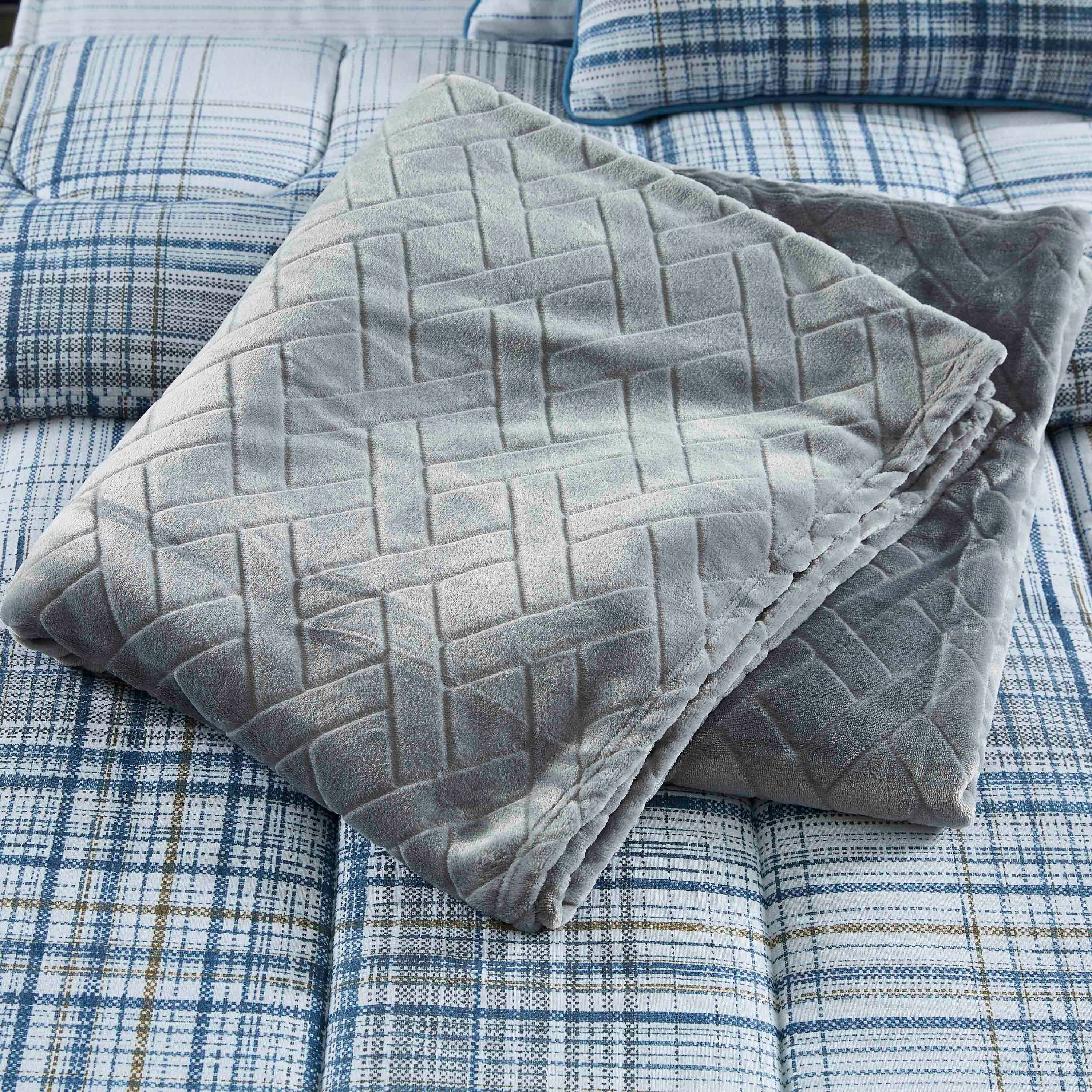 بطانية فلانيل زوجية منقوشة من نوفا- 150x200 سم-hbxhomeware-hbxbedroom-image-2