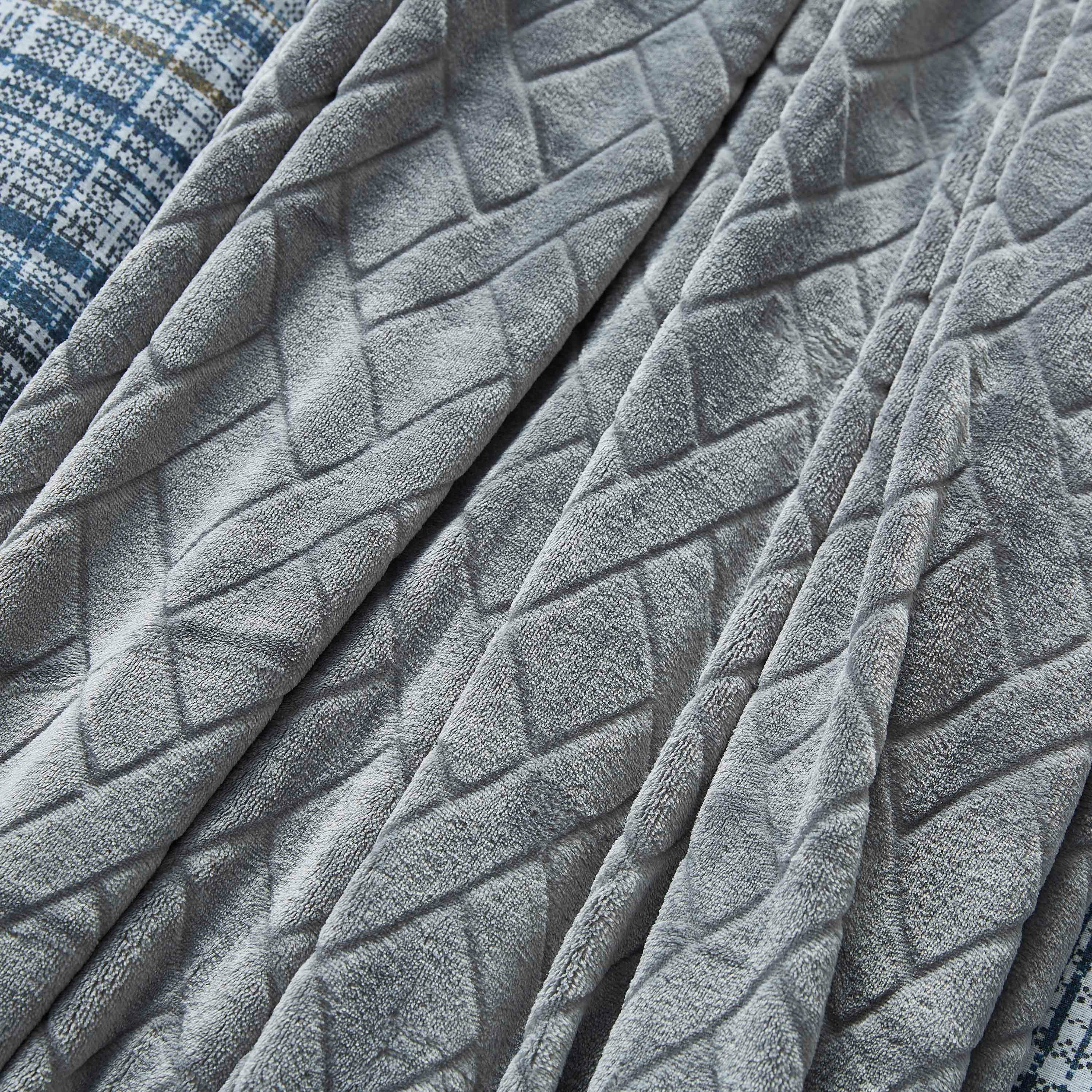 بطانية فلانيل زوجية منقوشة من نوفا- 150x200 سم-hbxhomeware-hbxbedroom-image-3