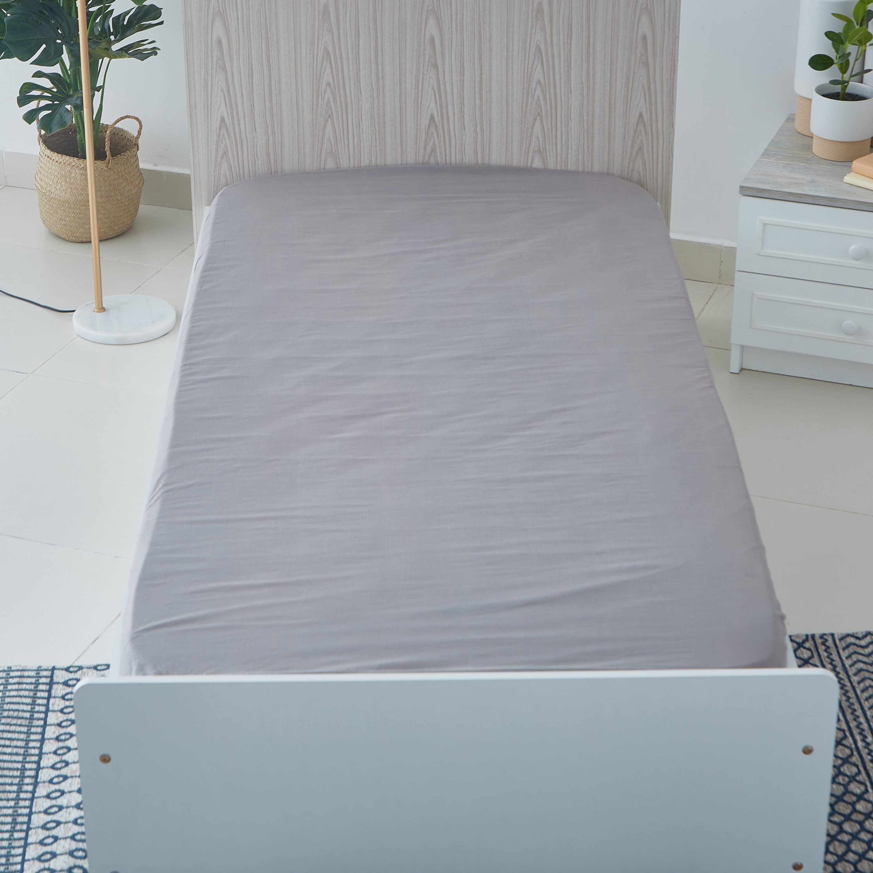 شرشف مطاطي مزدوج من فينتدج- 120x200 سم-hbxhomeware-hbxbedroom-image-2