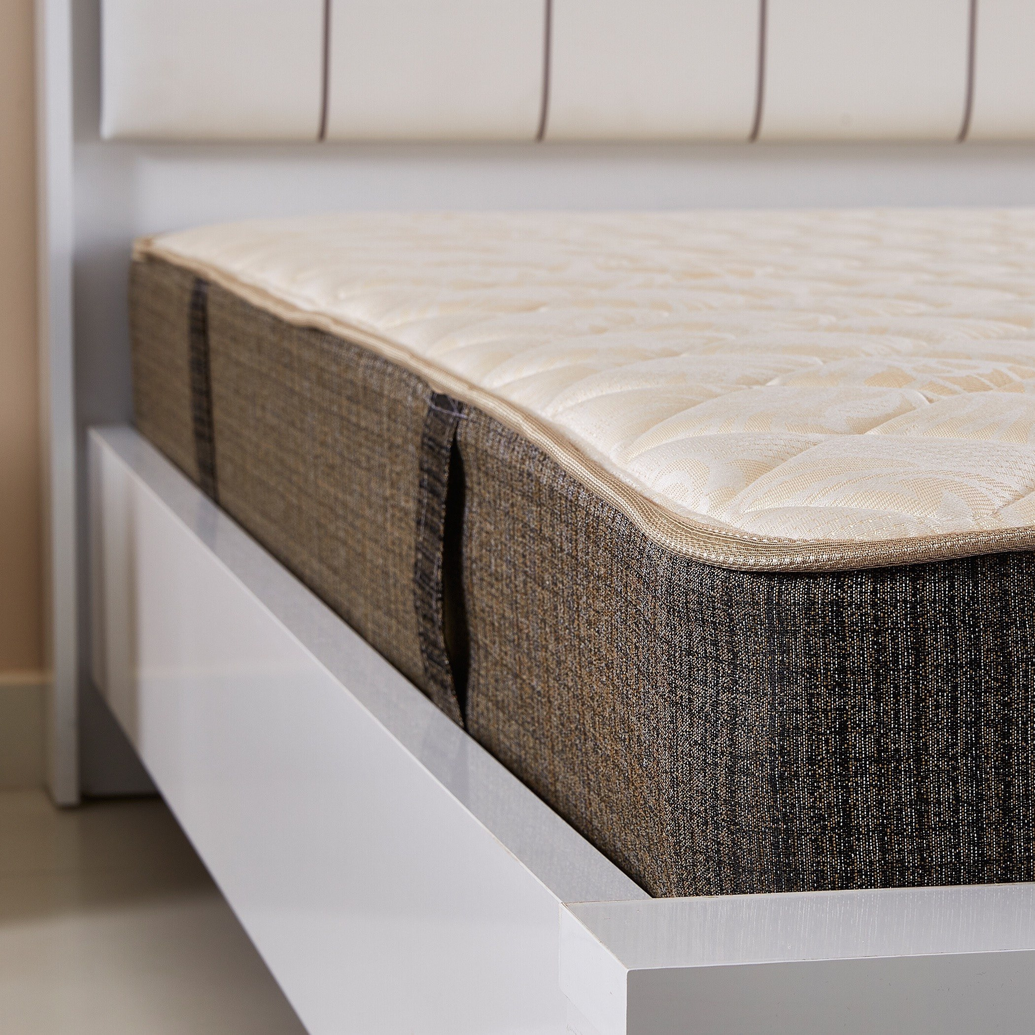 مرتبة كينج بنوابض بونيل من آي سانتوريني - 180x200x20 سم-hbxfurniture-mattresses-king-image-4