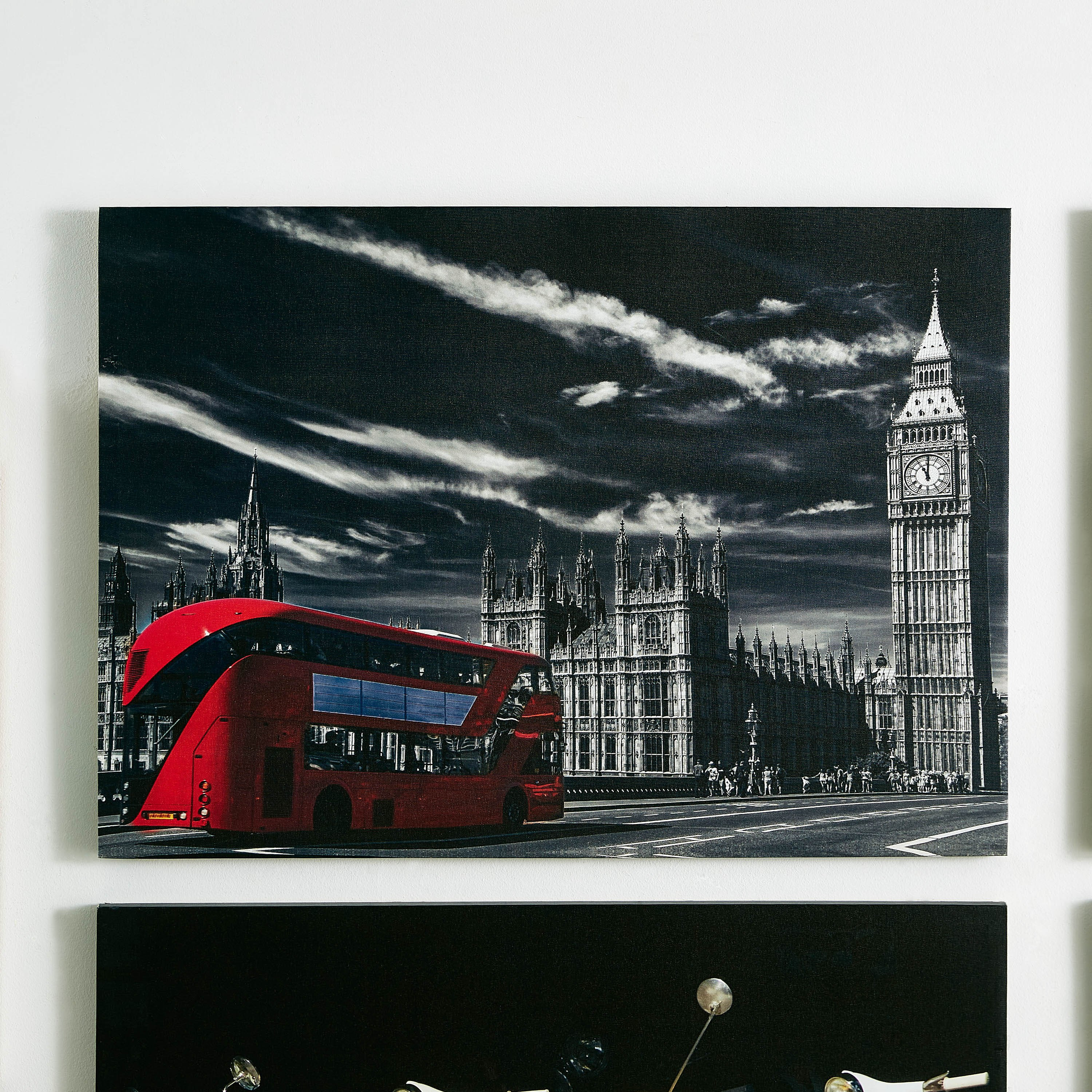 Kia London Bus Canvas Framed Picture-hbxhomeware-hbxdecorandfurnishings-image-1