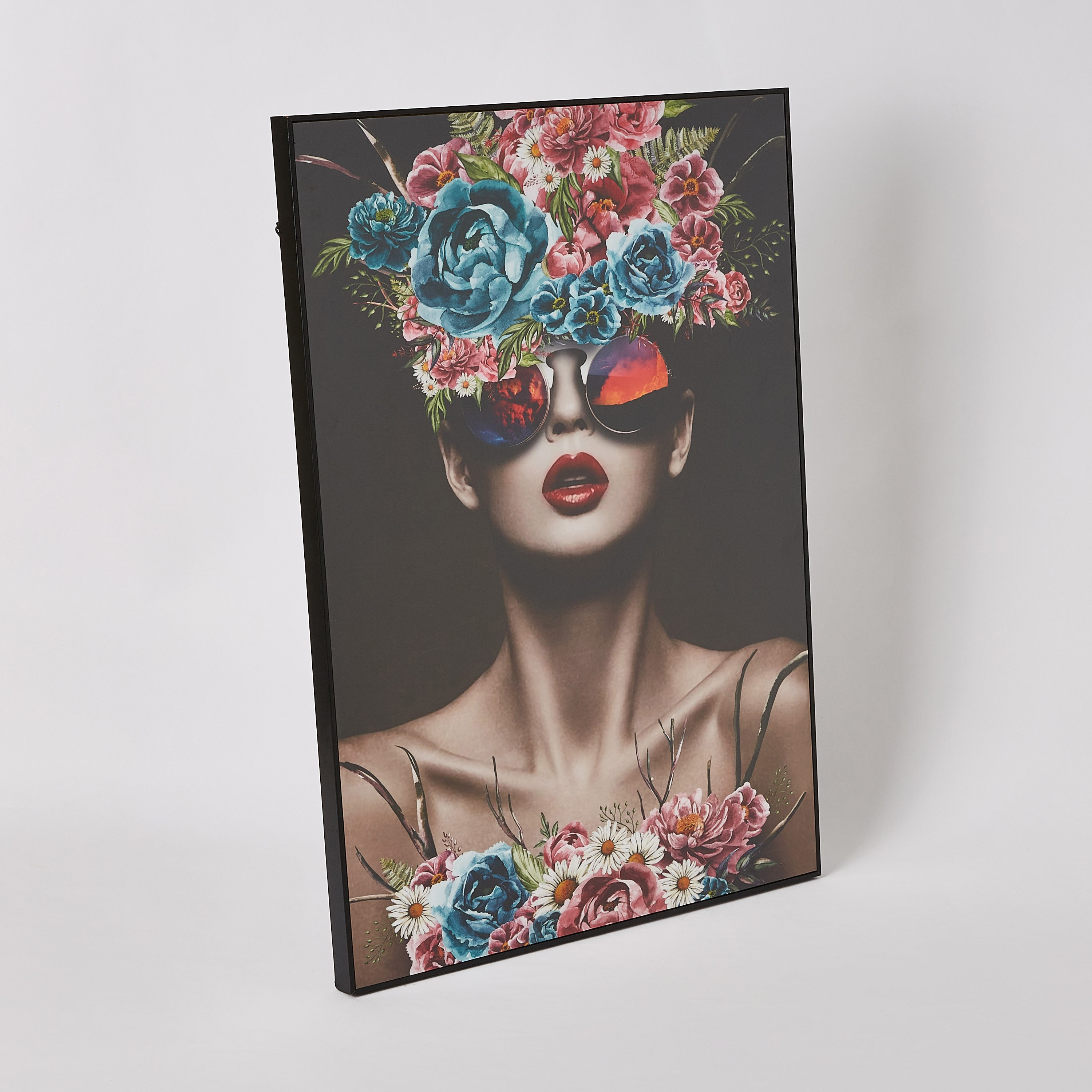 Kia Lady with Head Gear Glossy Framed Picture-hbxhomeware-hbxdecorandfurnishings-image-5
