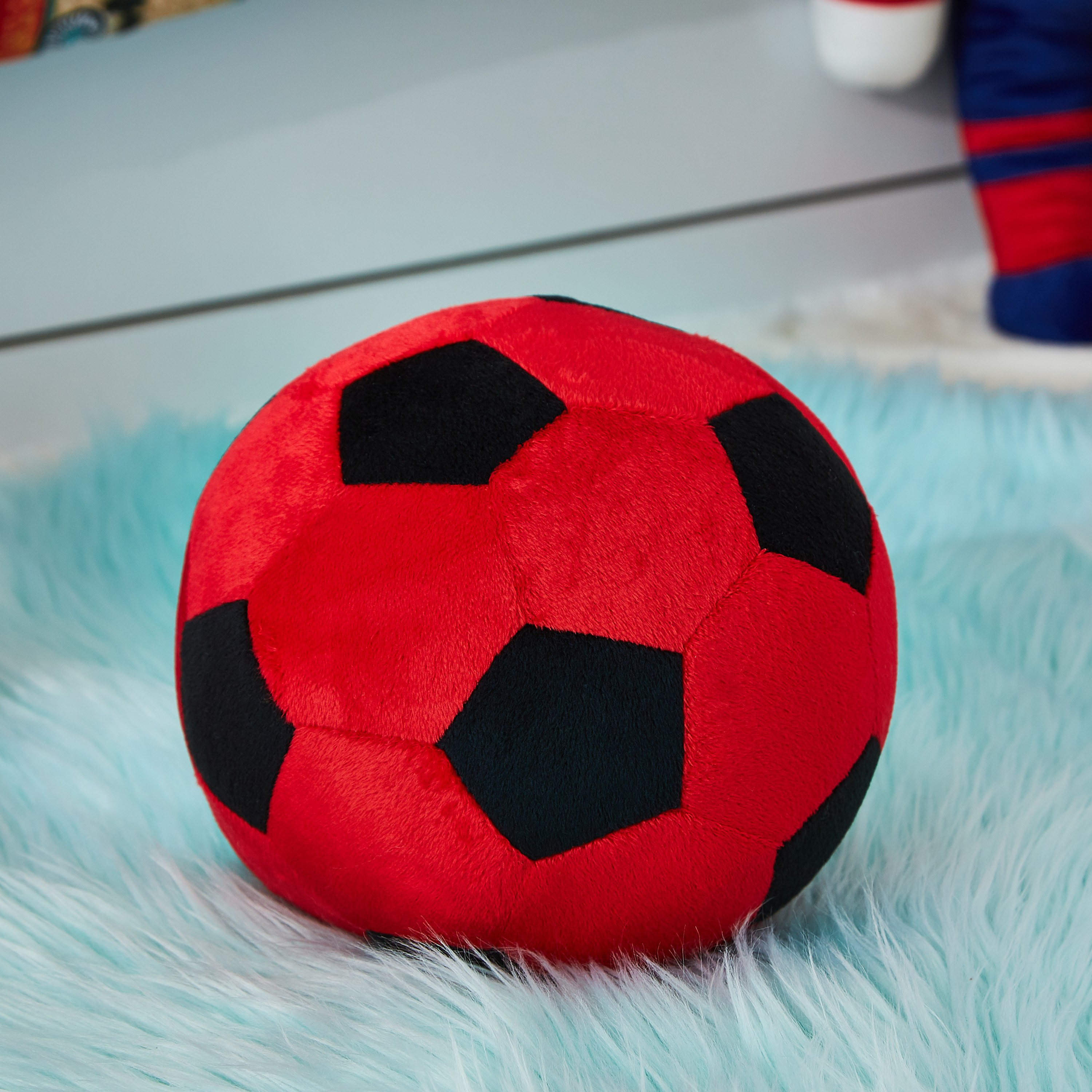 وسادة على شكل كرة قدم من لاش - 20 سم-hbxhomeware-hbxkidsandyouth-image-1