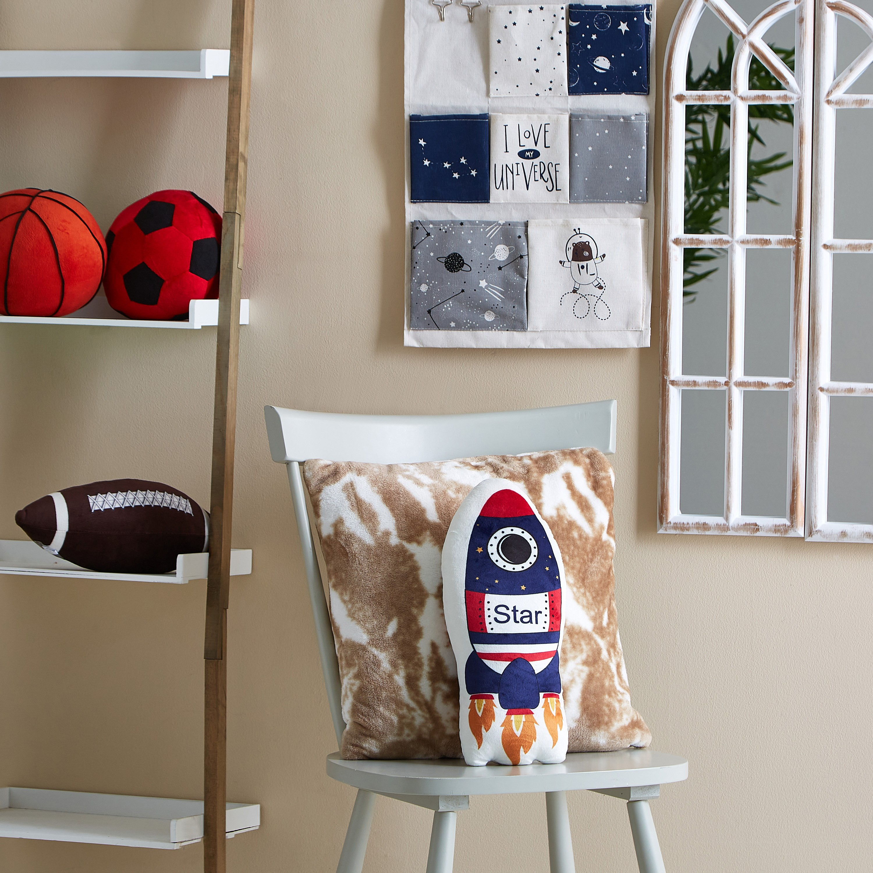 وسادة على شكل صاروخ مخملي - 35x15 سم-hbxhomeware-hbxkidsandyouth-image-3