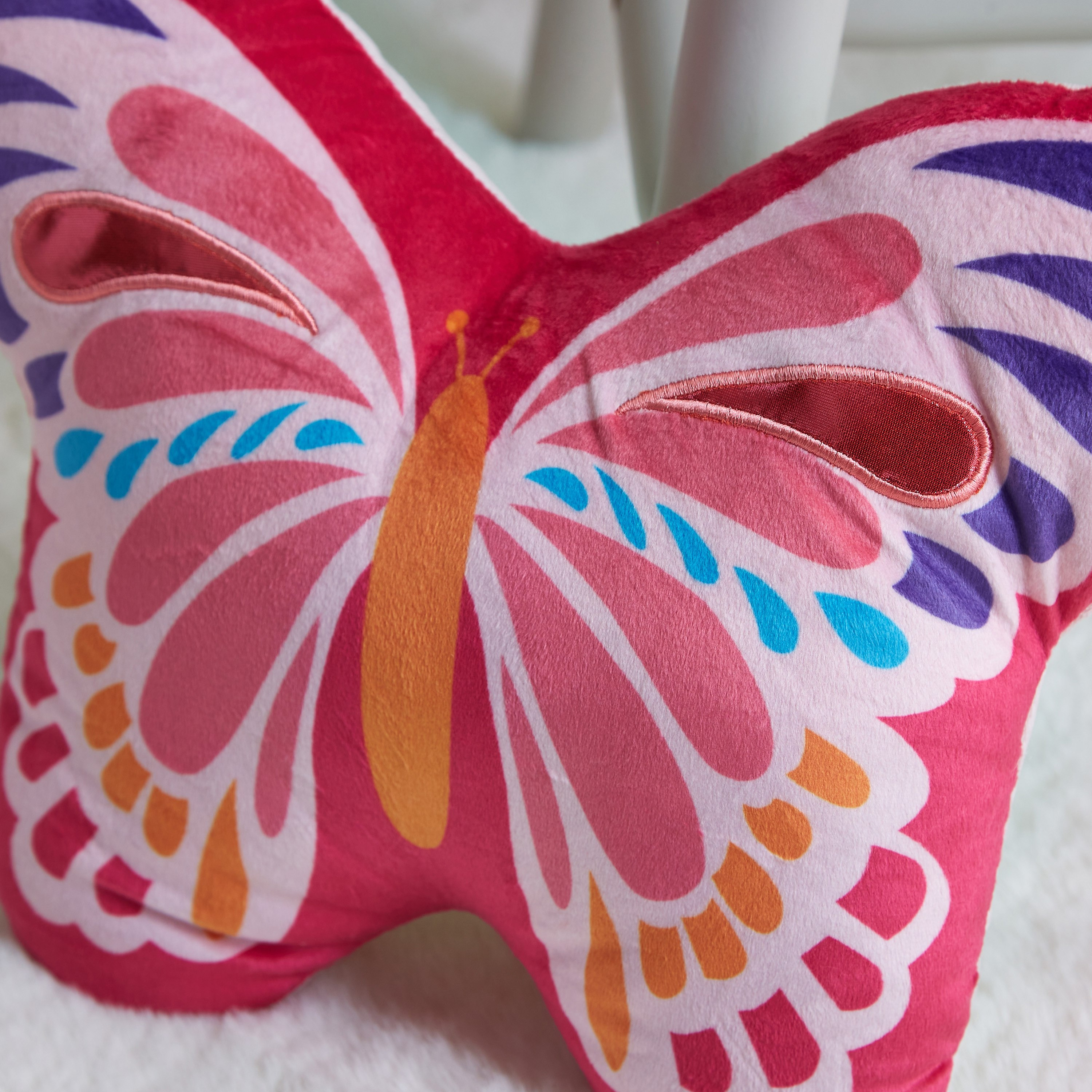 وسادة على شكل فراشة مخملية - 26x38 سم-hbxhomeware-hbxkidsandyouth-image-2