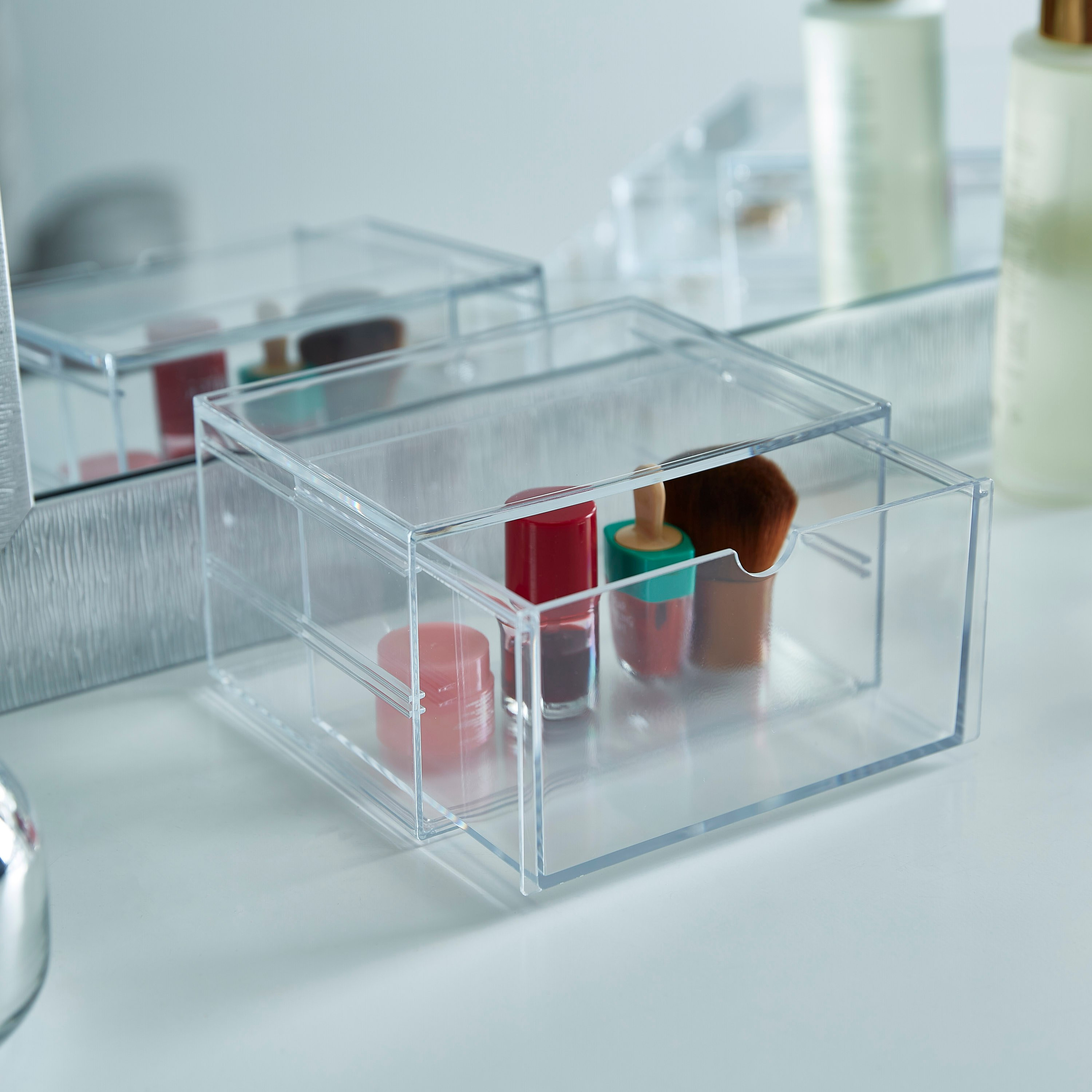 صندوق مستحضرات تجميل كريستال - 17x13x10 سم-hbxbedroom-bedroomaccessories-jewelleryboxesandholders-image-1
