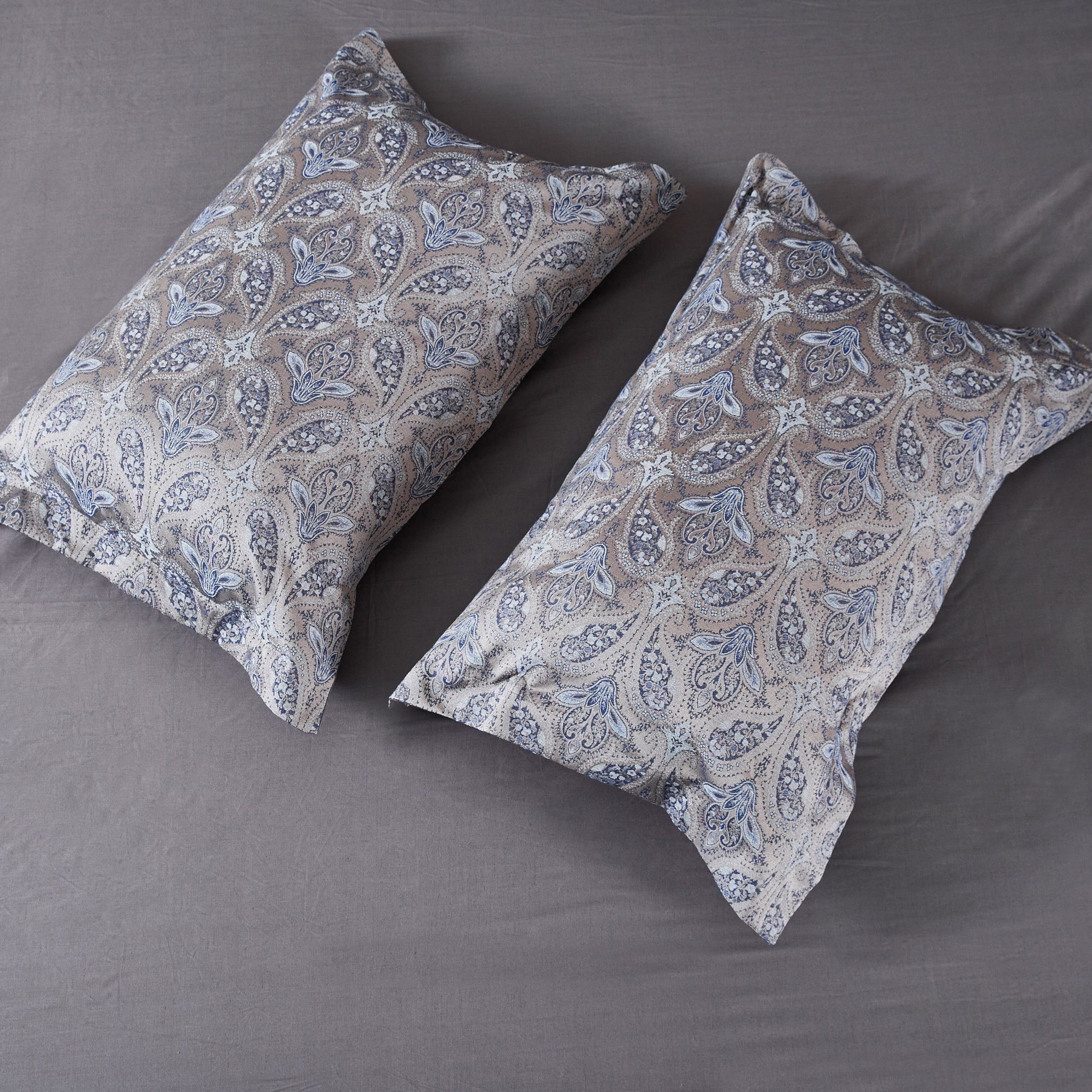Michigen 7-Piece Jacquard Super King BIAB Comforter Set - 240x260 cm-hbxhomeware-hbxdecorandfurnishings-image-6