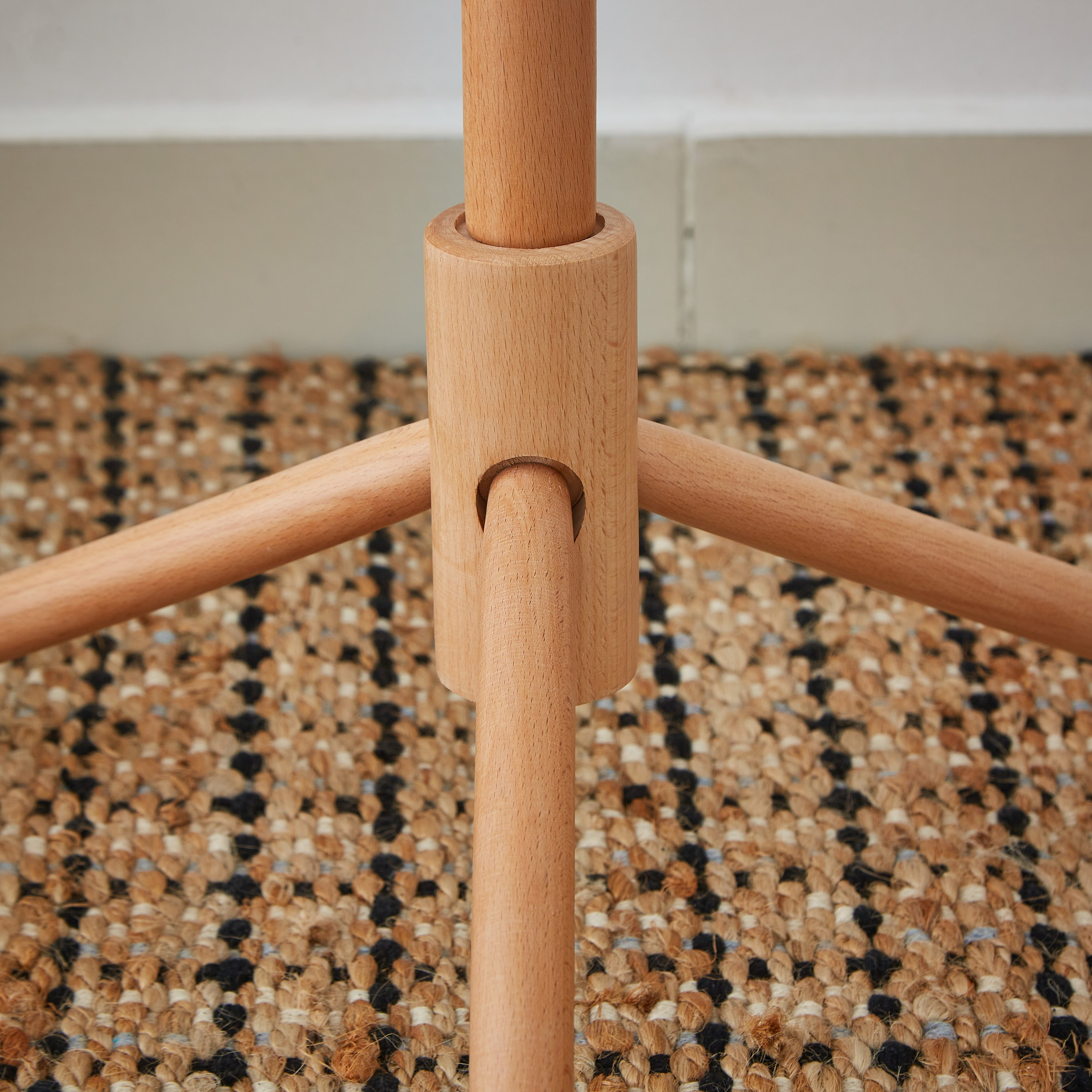 علّاقة معاطف خشب-hbxlivingroom-decorandaccessories-coathangers-image-3