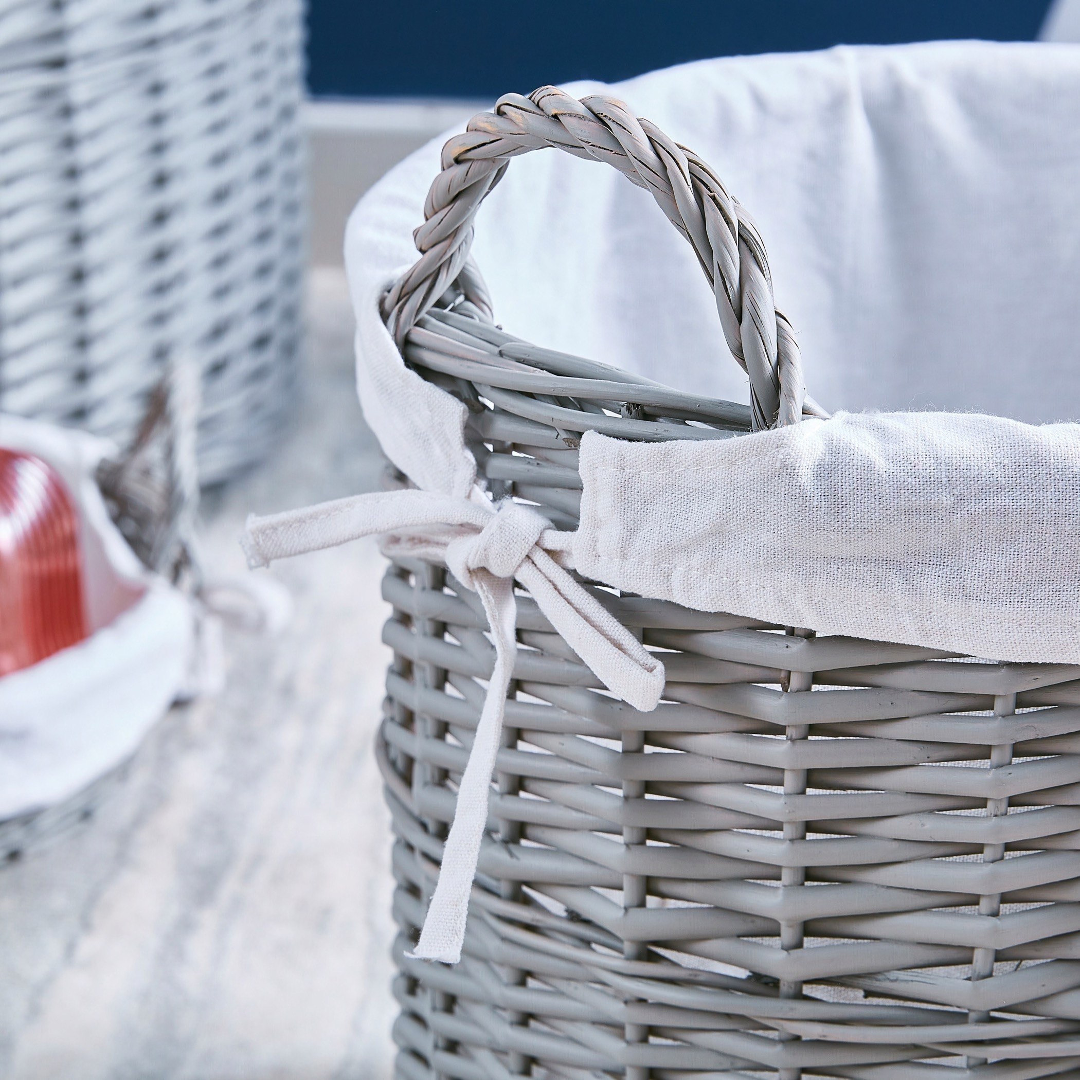 سّلة غسيل مستديرة بعجلات-hbxbathroom-bathroomstorage-laundryhampers-image-3