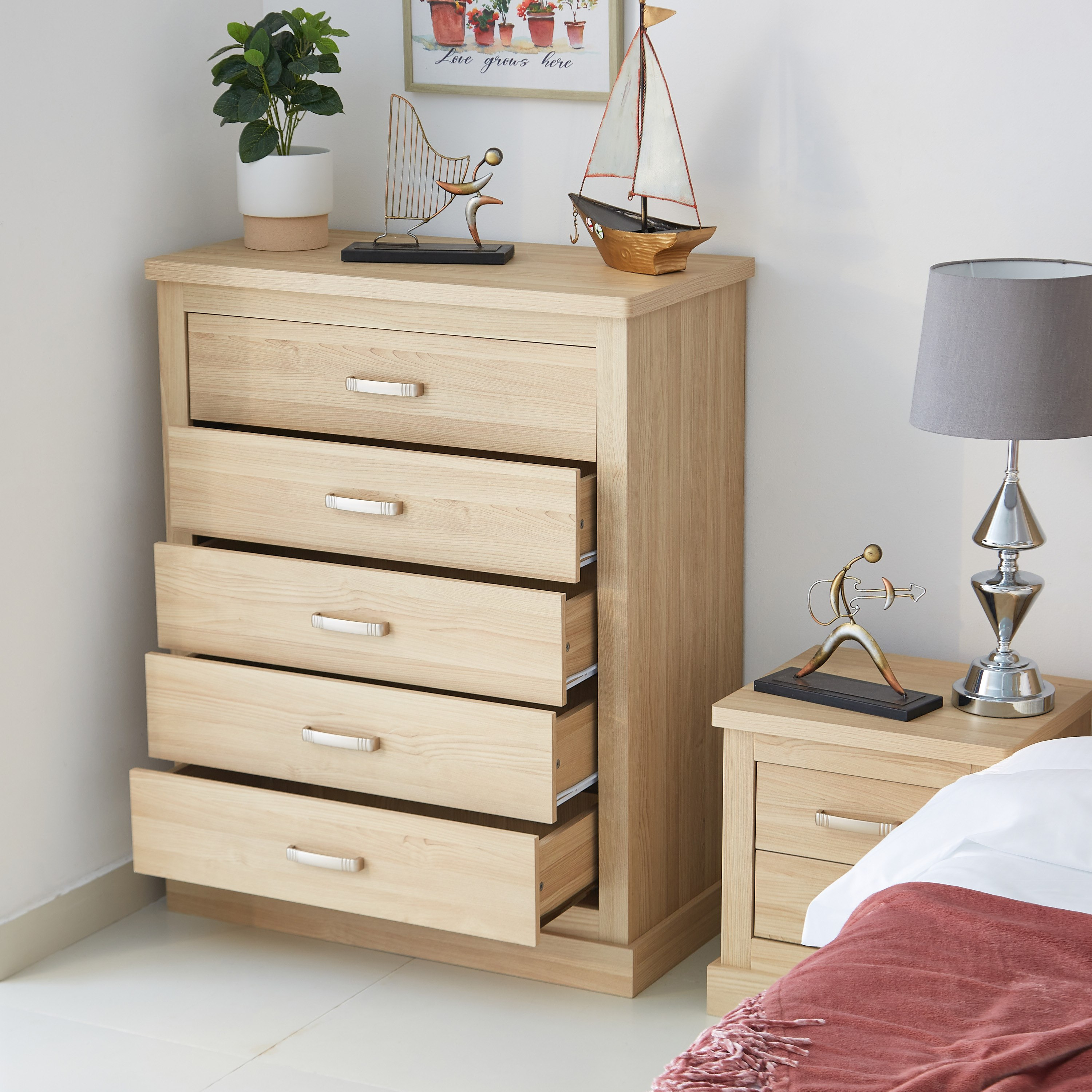 Salford Chest of 5-Drawers-hbxfurniture-dressersandchests-chestofdrawers-image-3