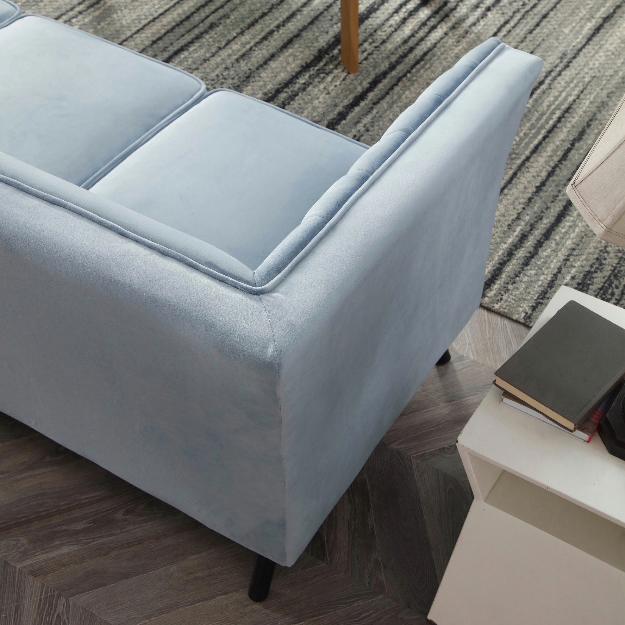 كنبة مخمليّة 3 مقاعد من كورسيكا-hbxlivingroom-sofasandarmchairs-sofas-image-8