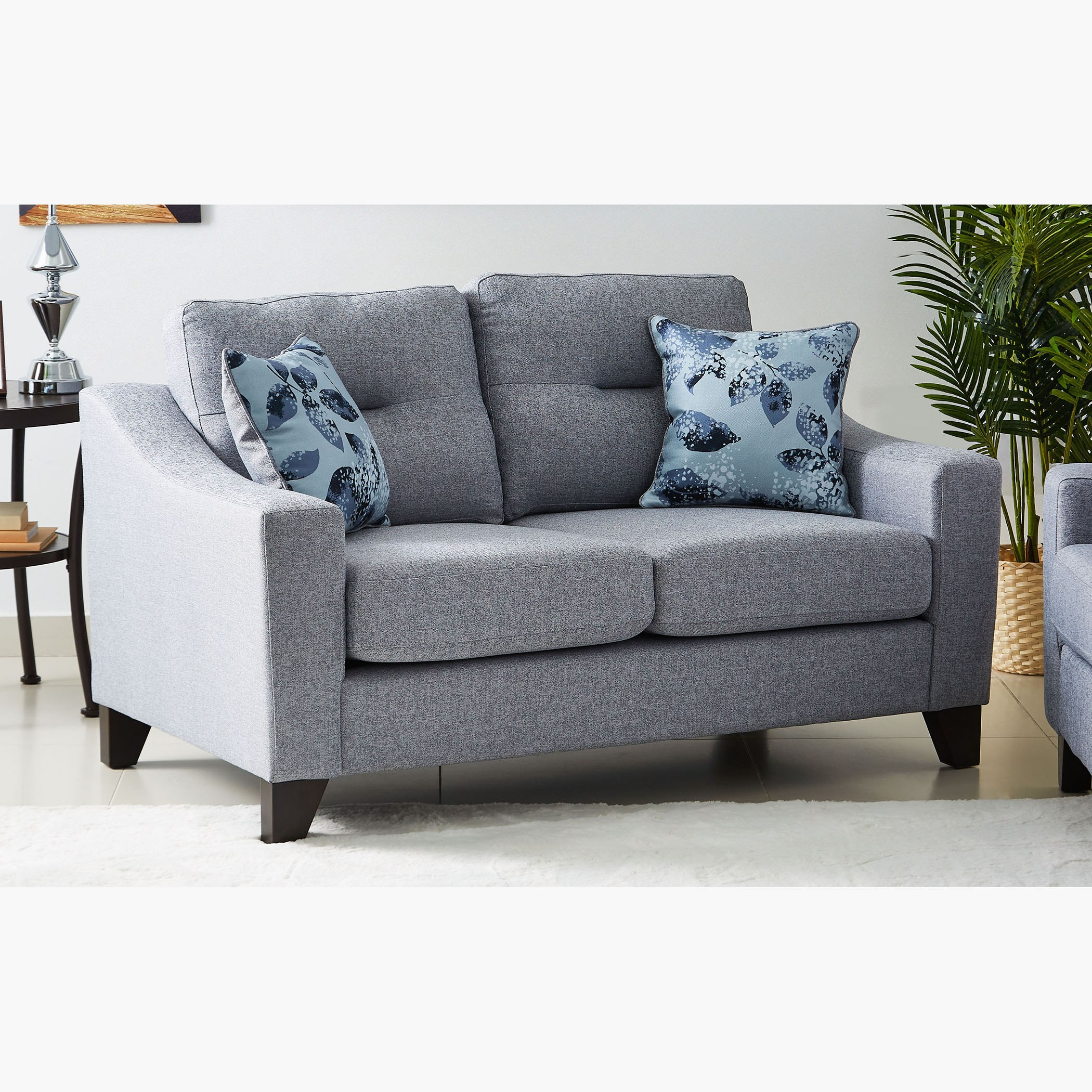 كنبة قماشيّة مقعدين مع وسادتين من جانيس-hbxlivingroom-sofasandarmchairs-sofas-image-1