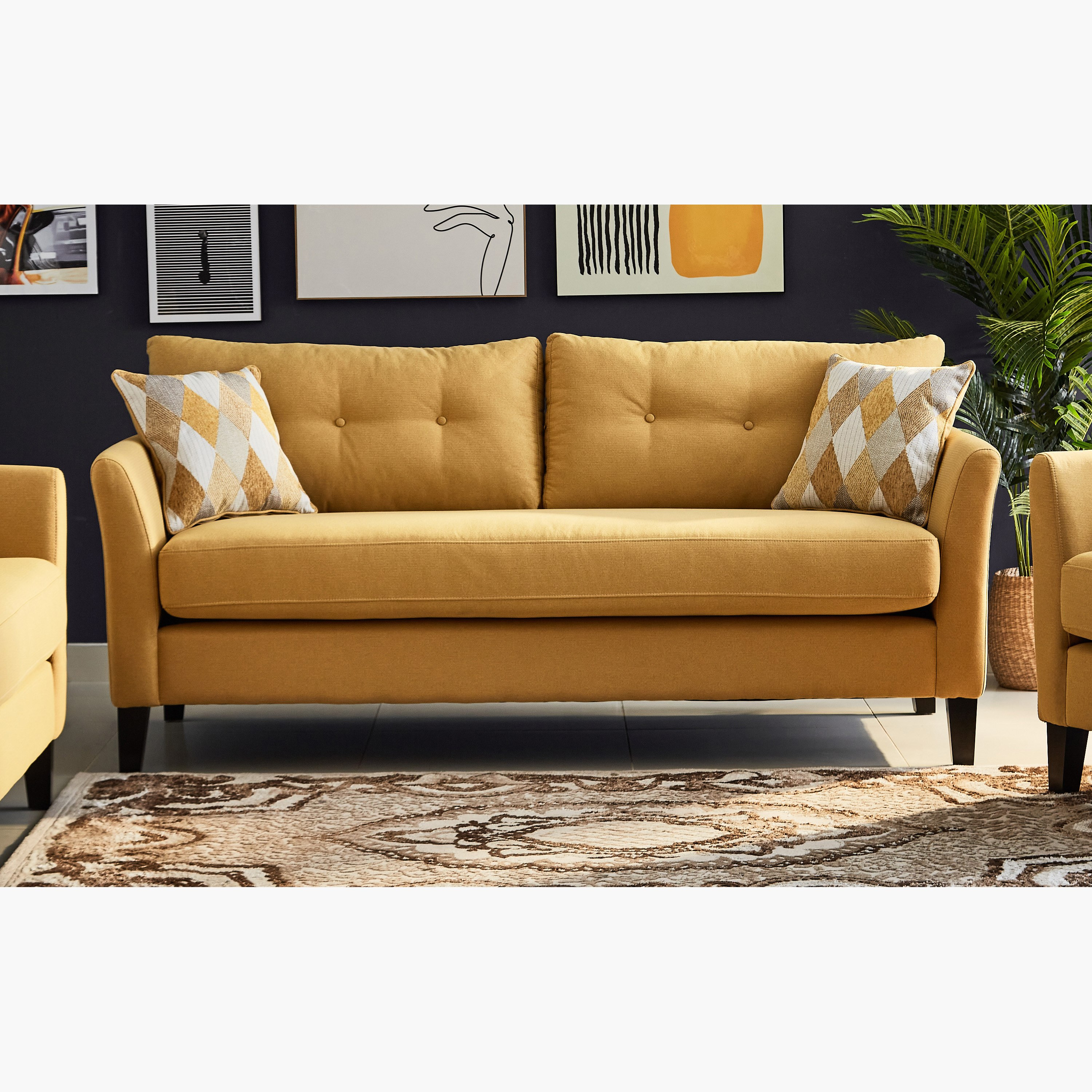 كنبة بـ 3 مقاعد ووسادتين من ليلي-hbxlivingroom-sofasandarmchairs-sofas-image-1