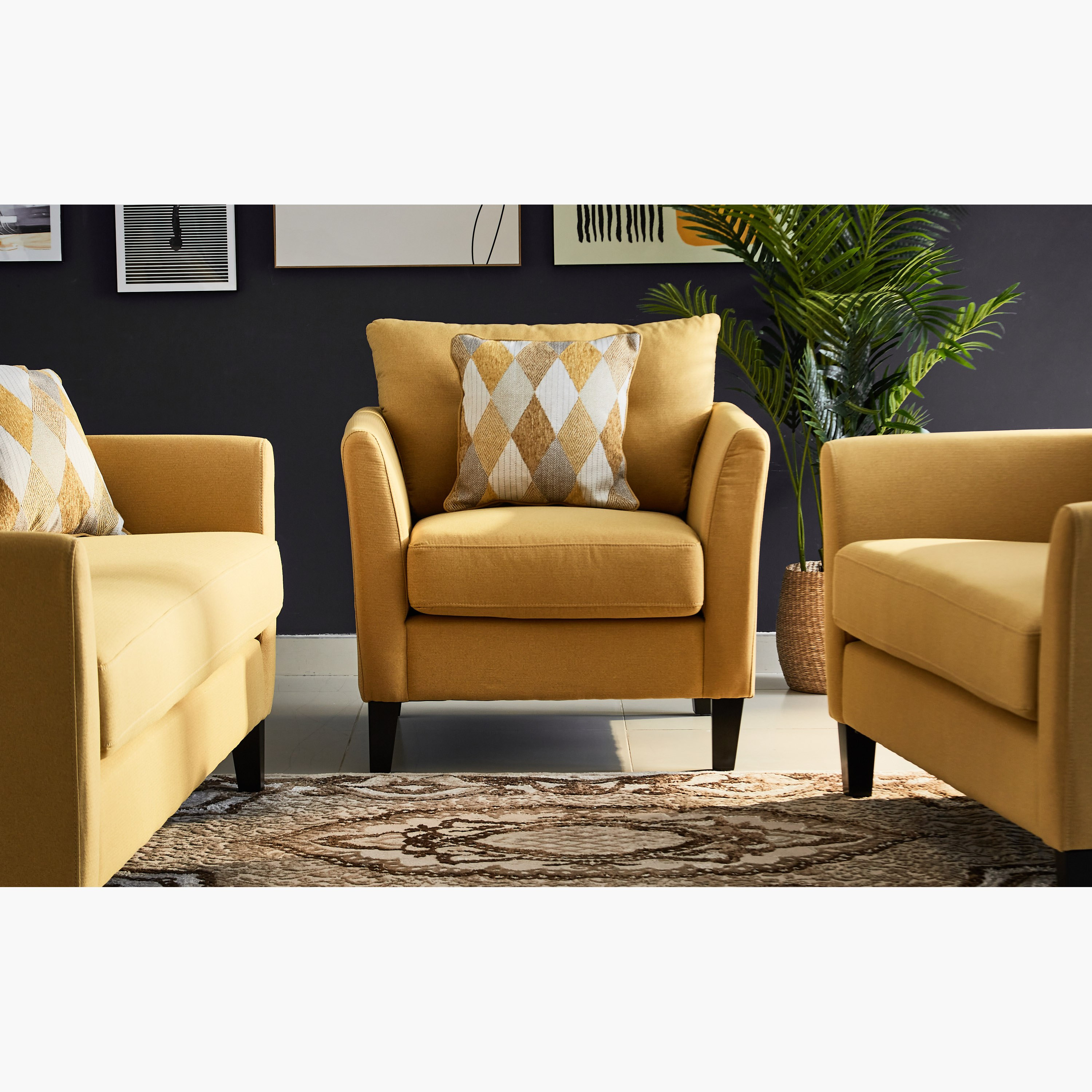 كنبة مقعد واحد مع وسادة من ليلي-hbxlivingroom-sofasandarmchairs-sofas-image-1