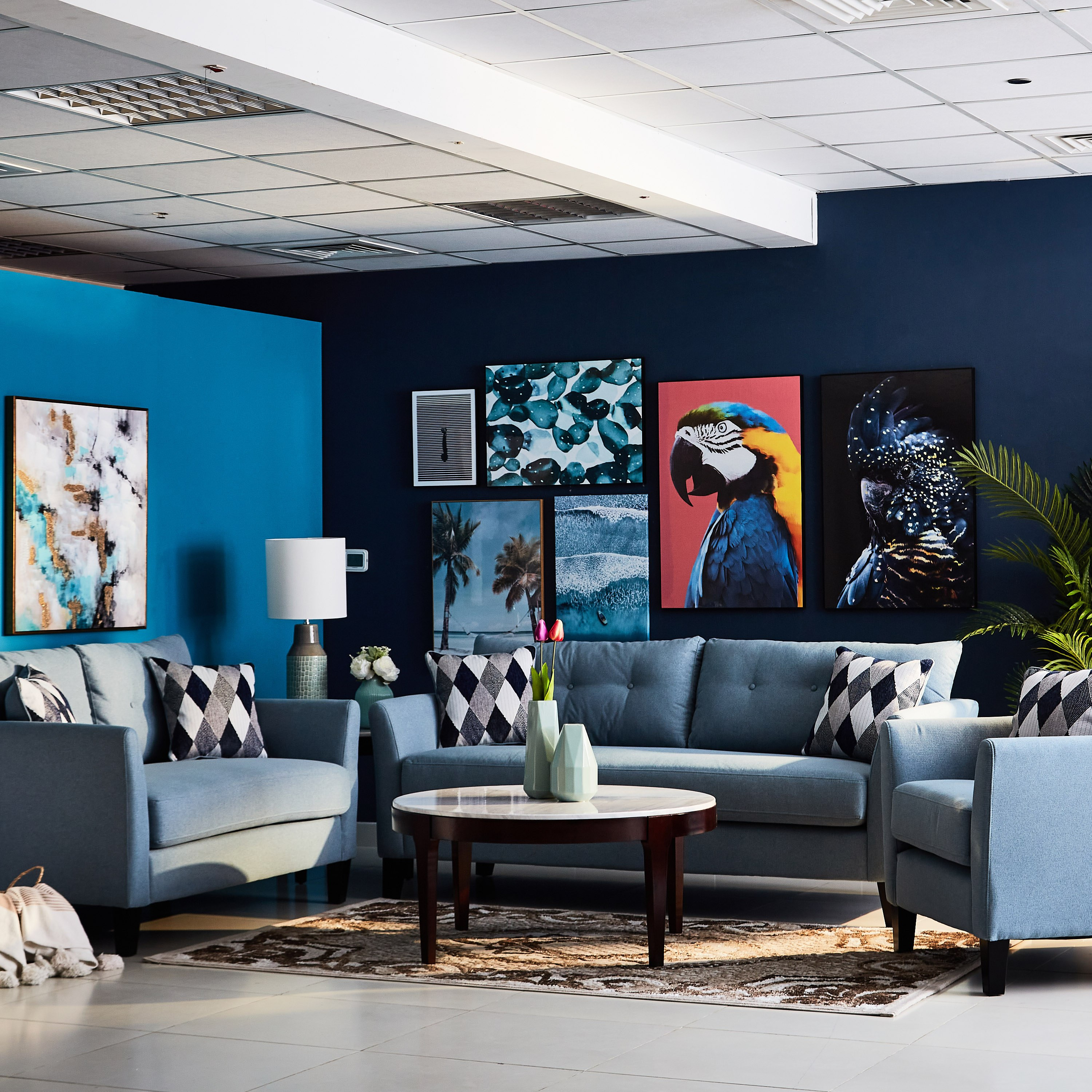 كنبة بـ 3 مقاعد ووسادتين من ليلي-hbxlivingroom-sofasandarmchairs-sofas-image-10