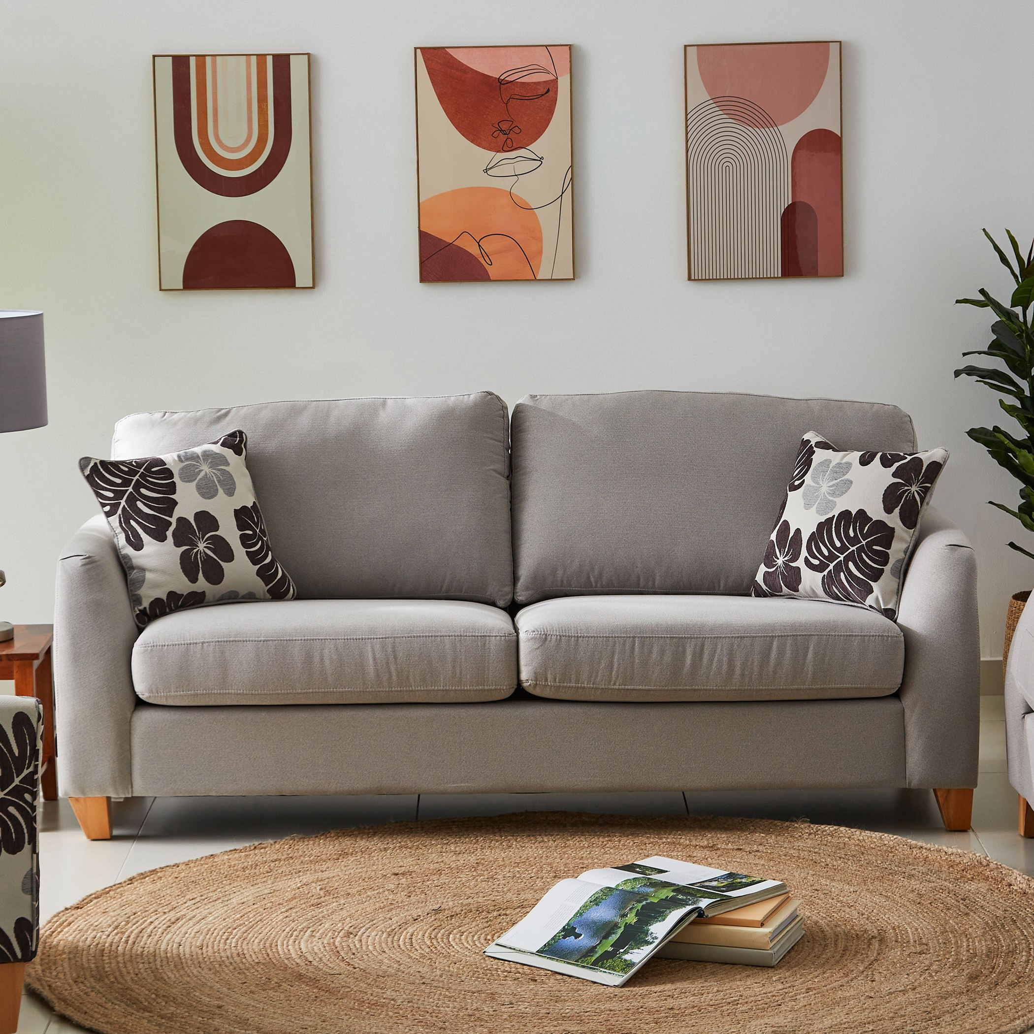 كنبة قماشيّة 3 مقاعد مع وسادتين من ديبورا-hbxlivingroom-sofasandarmchairs-sofas-image-1
