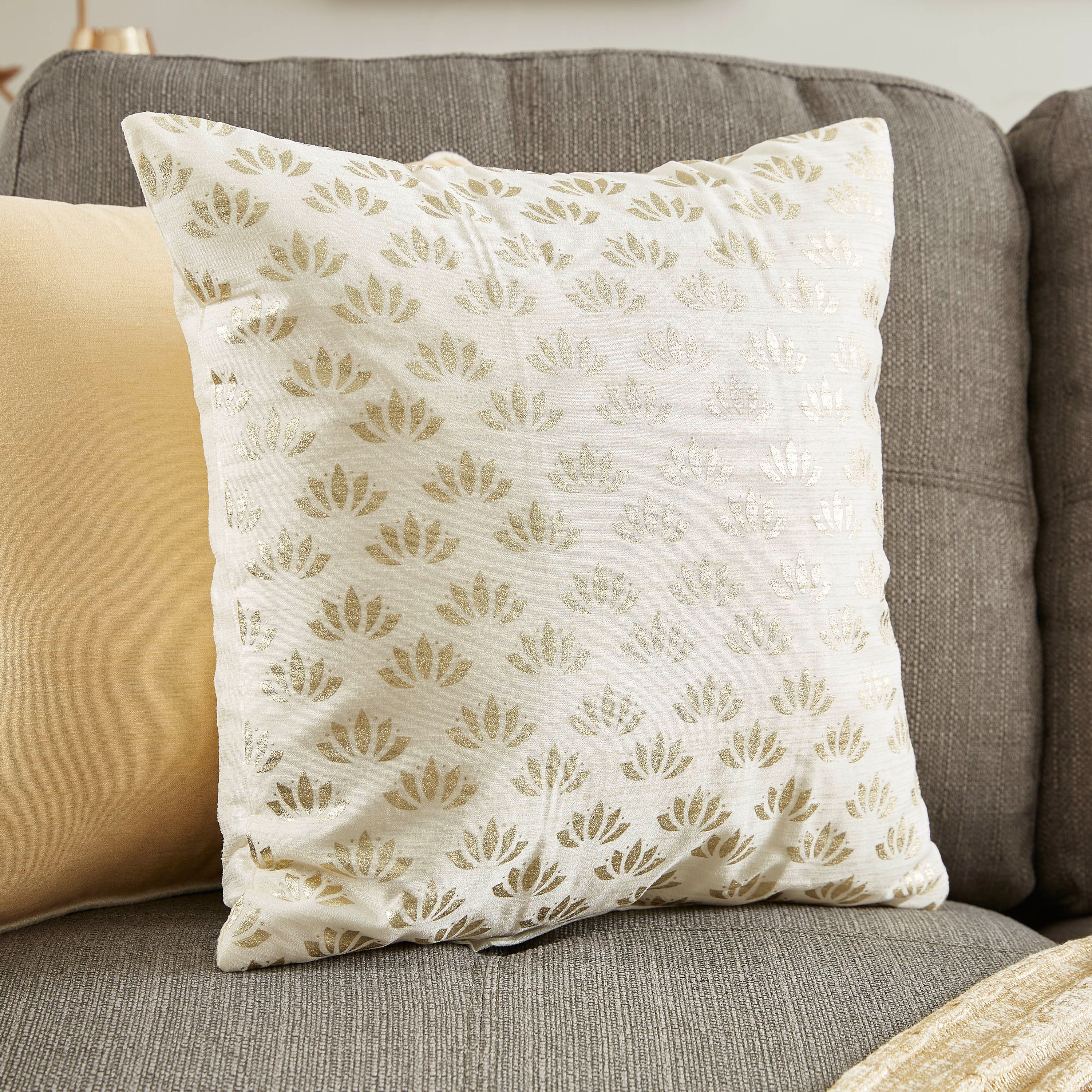غطاء وسادة بطبعات لوتس من سمرقند - 40x40 سم-hbxhomeware-cushionsandcovers-cushioncovers-image-1