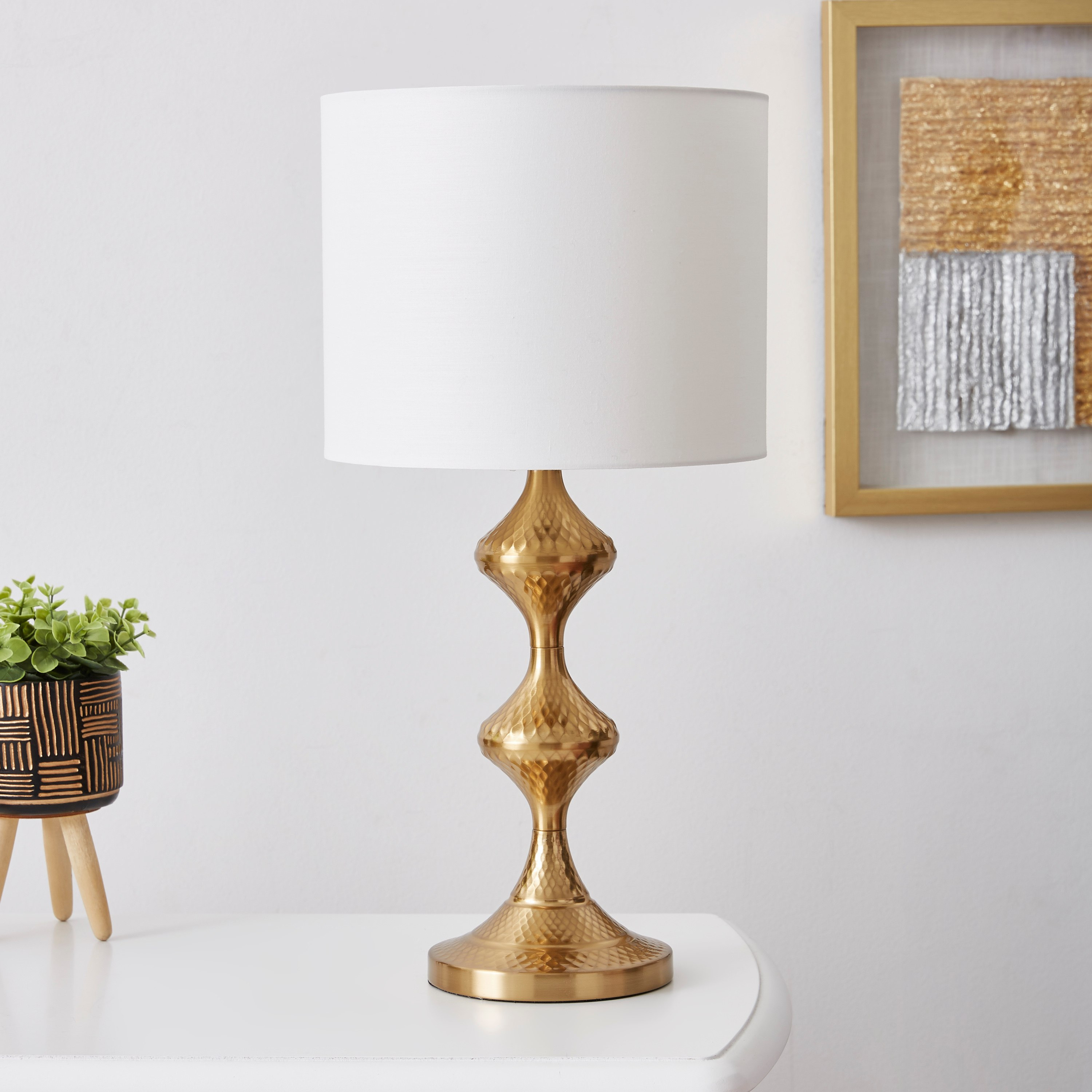 مصباح طاولة ديكور من المعدن الفاخر من دييجو - 25x49 سم-hbxlivingroom-lighting-tablelamps-image-1