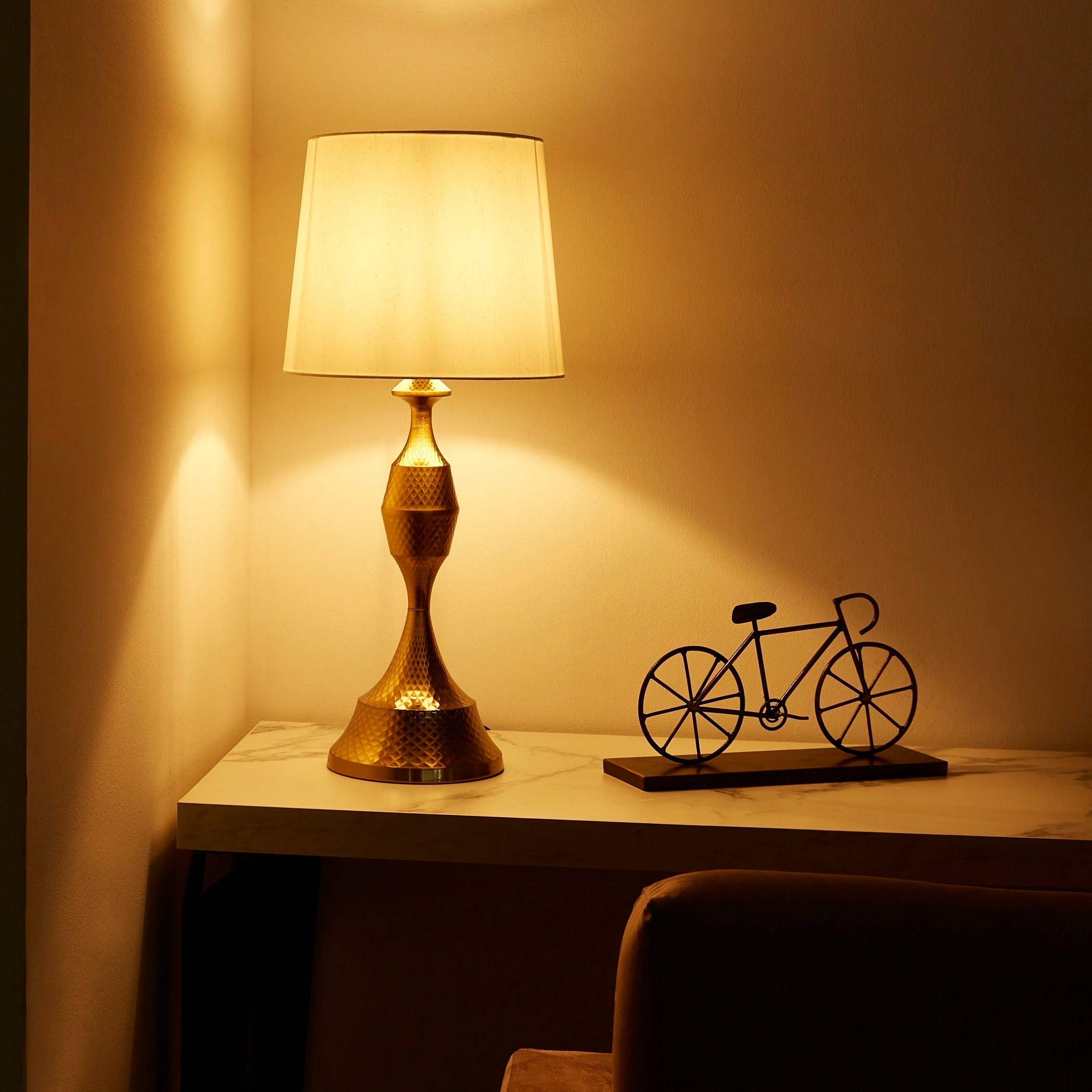 مصباح طاولة مزيّن من دييجو - 56 سم-hbxlivingroom-lighting-tablelamps-image-2