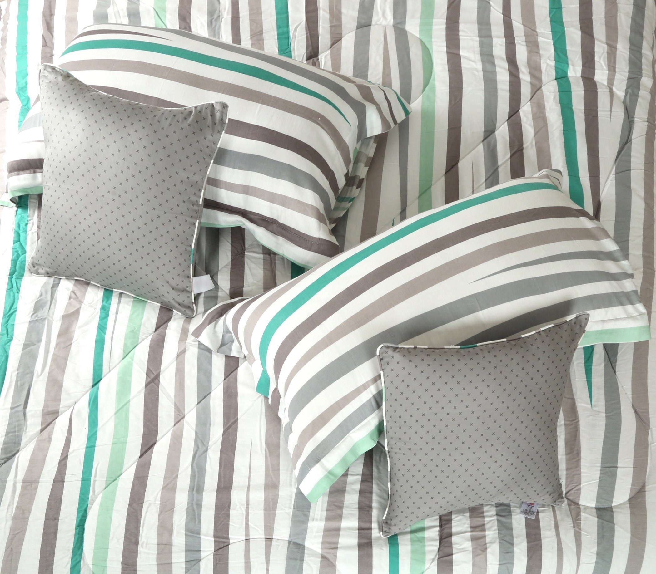 طقم لحاف كينج قطن 5 قطع من سكاندي آيدن- 220x240 سم-hbxhomeware-hbxdecorandfurnishings-image-2