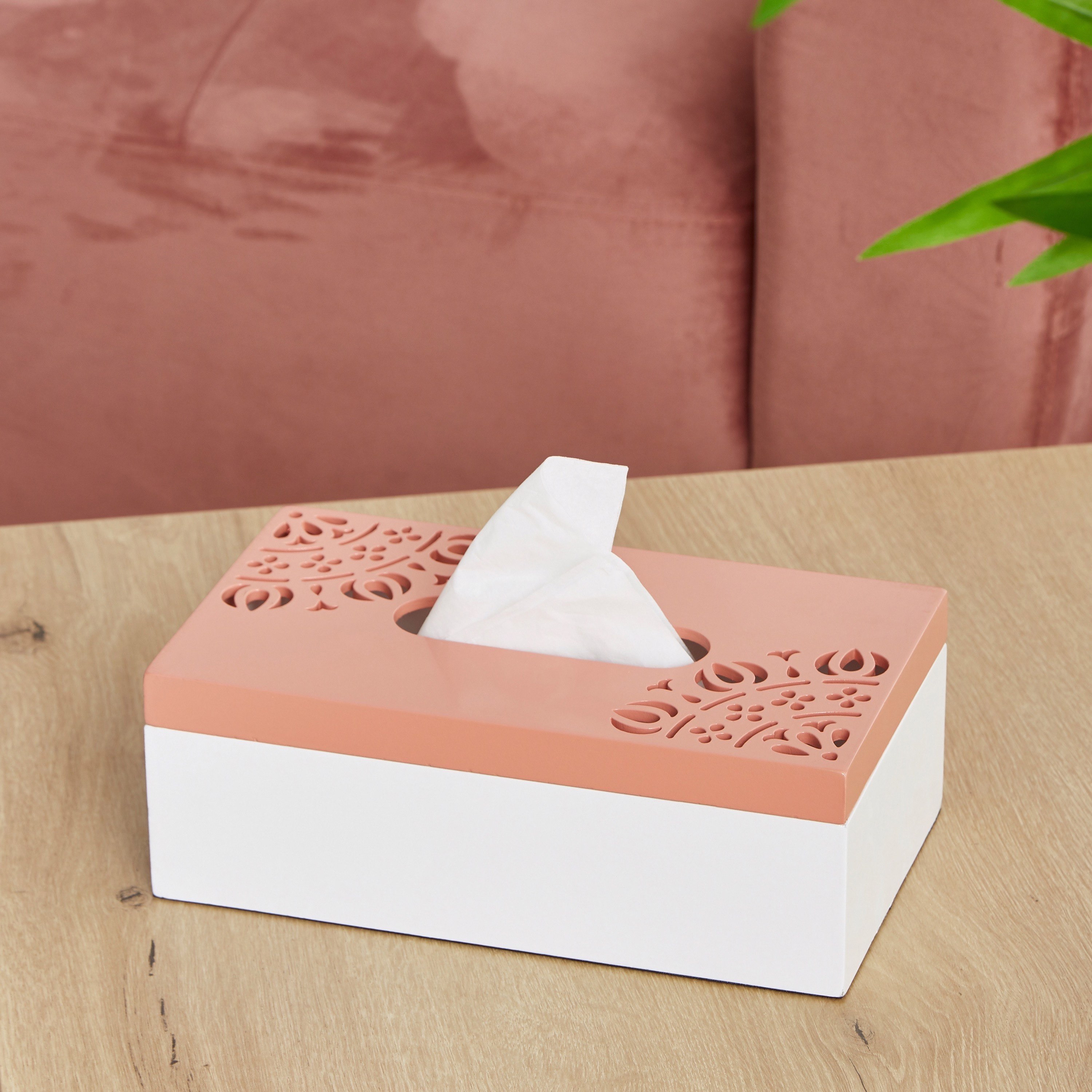 علبة مناديل خشبية مقطعة بالليزر - سيارا-hbxhomeware-bathandlaundry-tissueboxesandcottonjars-image-1