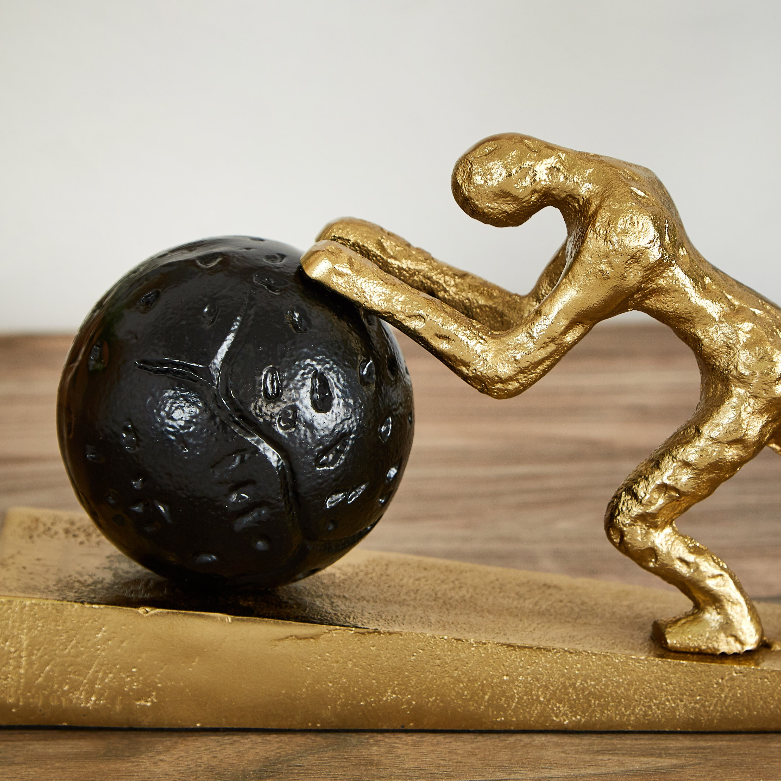 تمثال معدني دفع الكرة من كوارتز-hbxhomeware-homedecor-figurinesandornaments-image-3