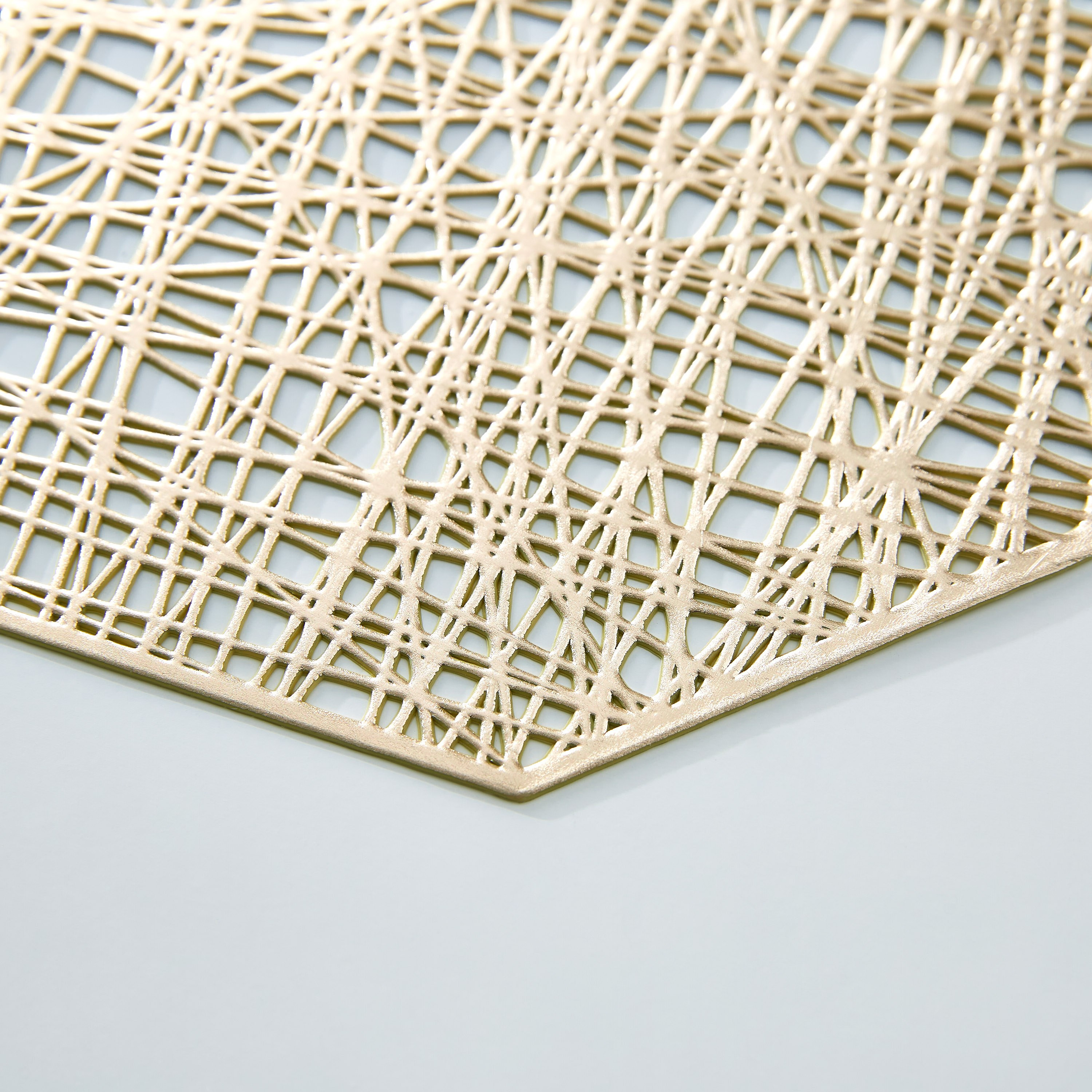 Amara Placemat-hbxdecorandfurnishings-homefurnishings-tablelinens-image-2