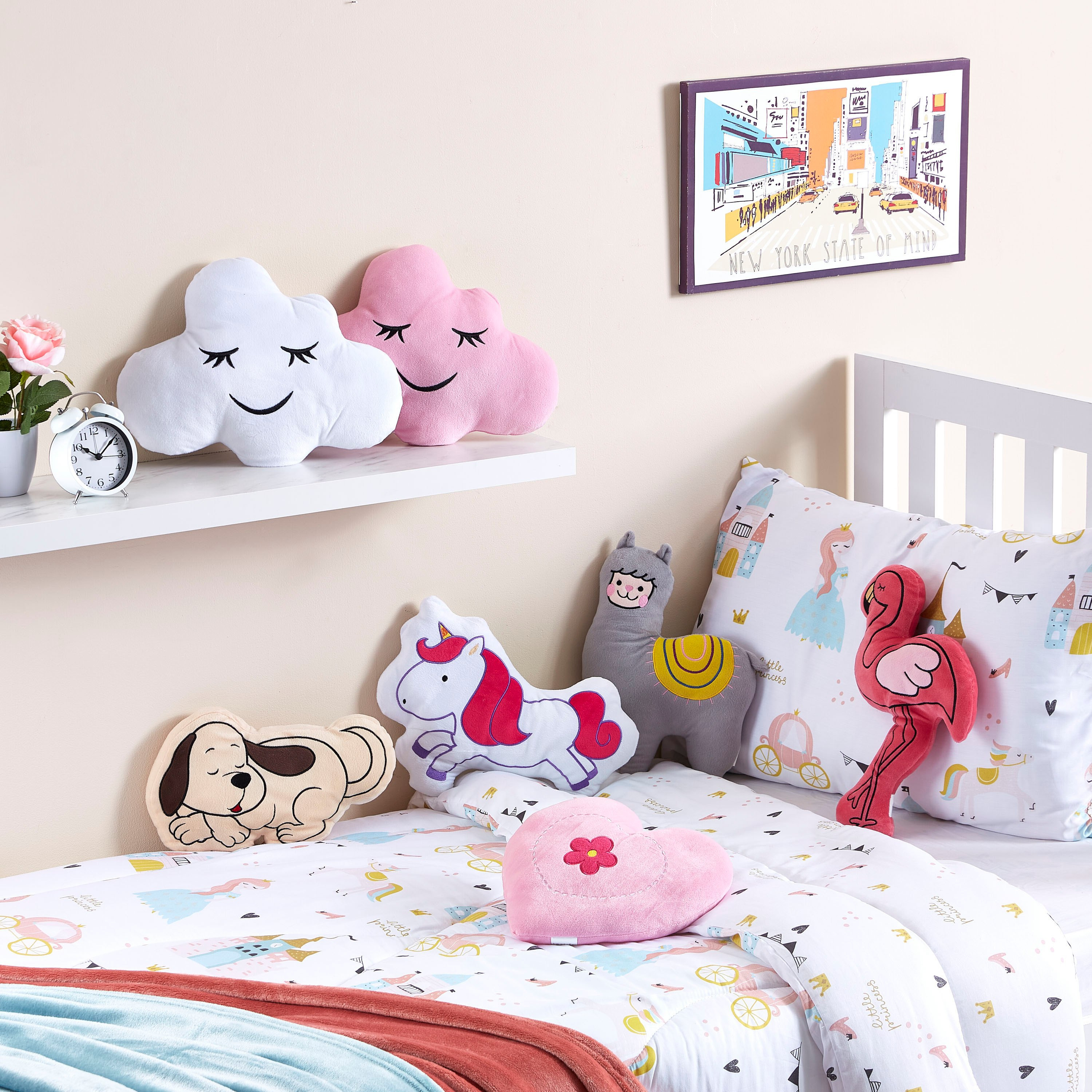 وسادة قطيفة على شكل كلب من فن-hbxhomeware-hbxkidsandyouth-image-3