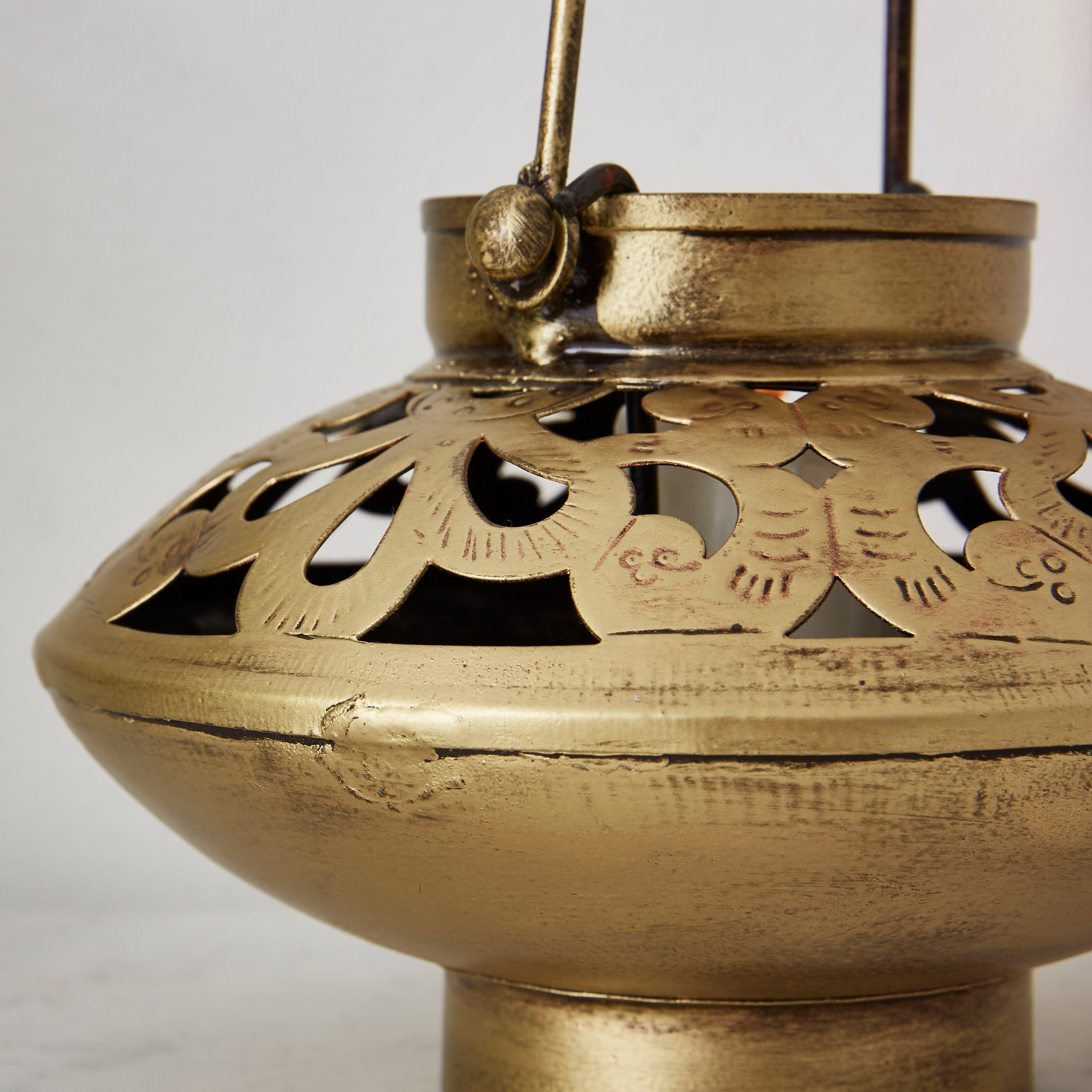 حامل شموع صغيرة معدني ديسك مع مقبض من إيبيزا-hbxlivingroom-decorandaccessories-candleholders-image-4