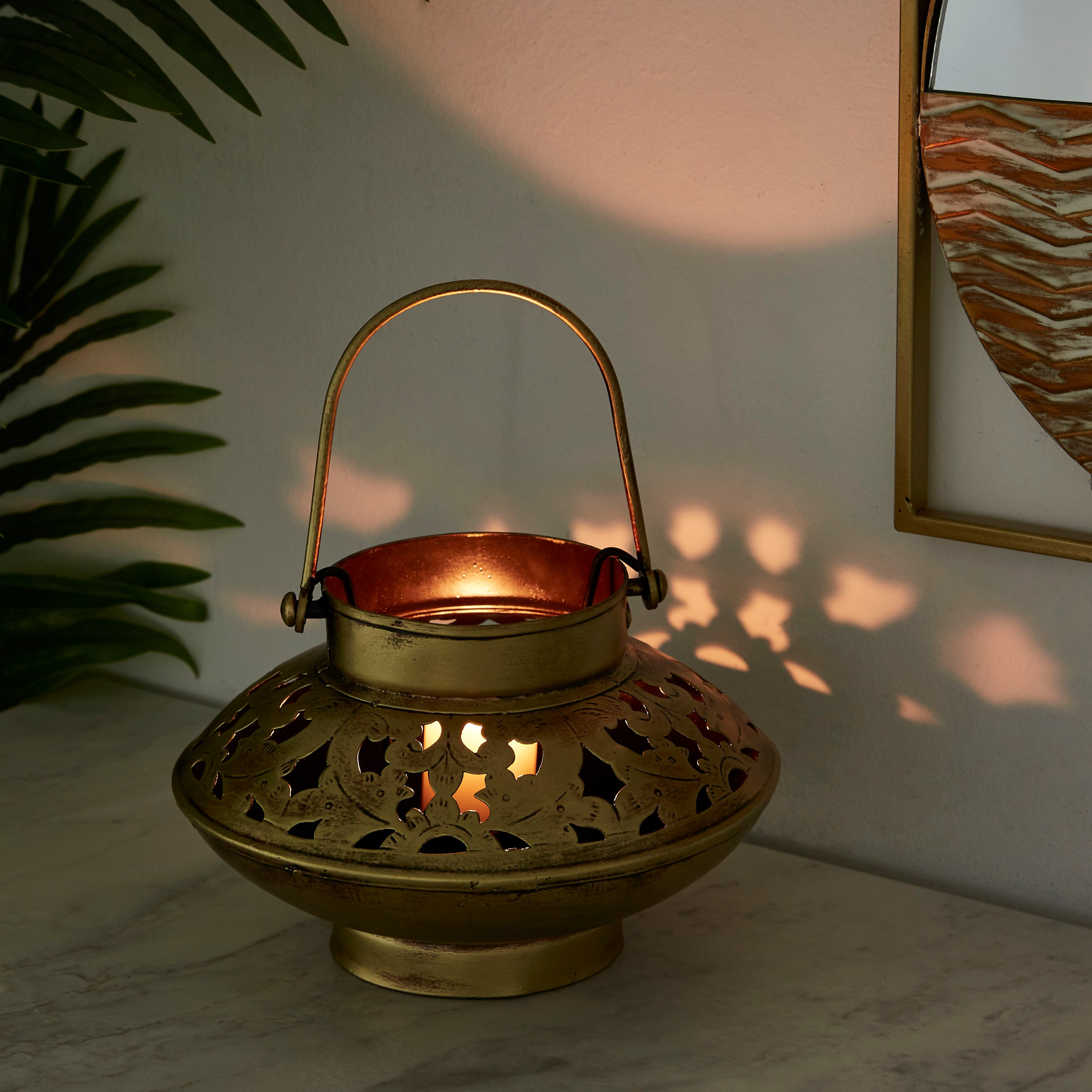 حامل شموع صغيرة معدني ديسك مع مقبض من إيبيزا-hbxlivingroom-decorandaccessories-candleholders-image-2