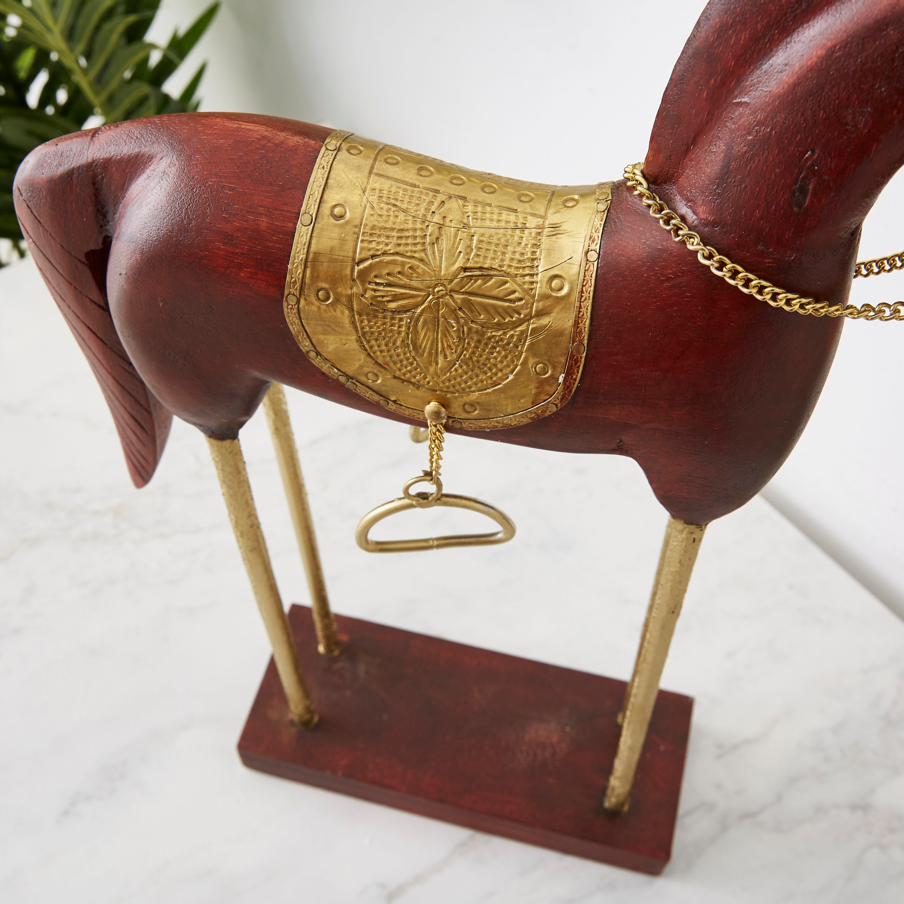 حصان خشبي بزخارف ميتالك من إيبيزا-hbxhomeware-homedecor-figurinesandornaments-image-3