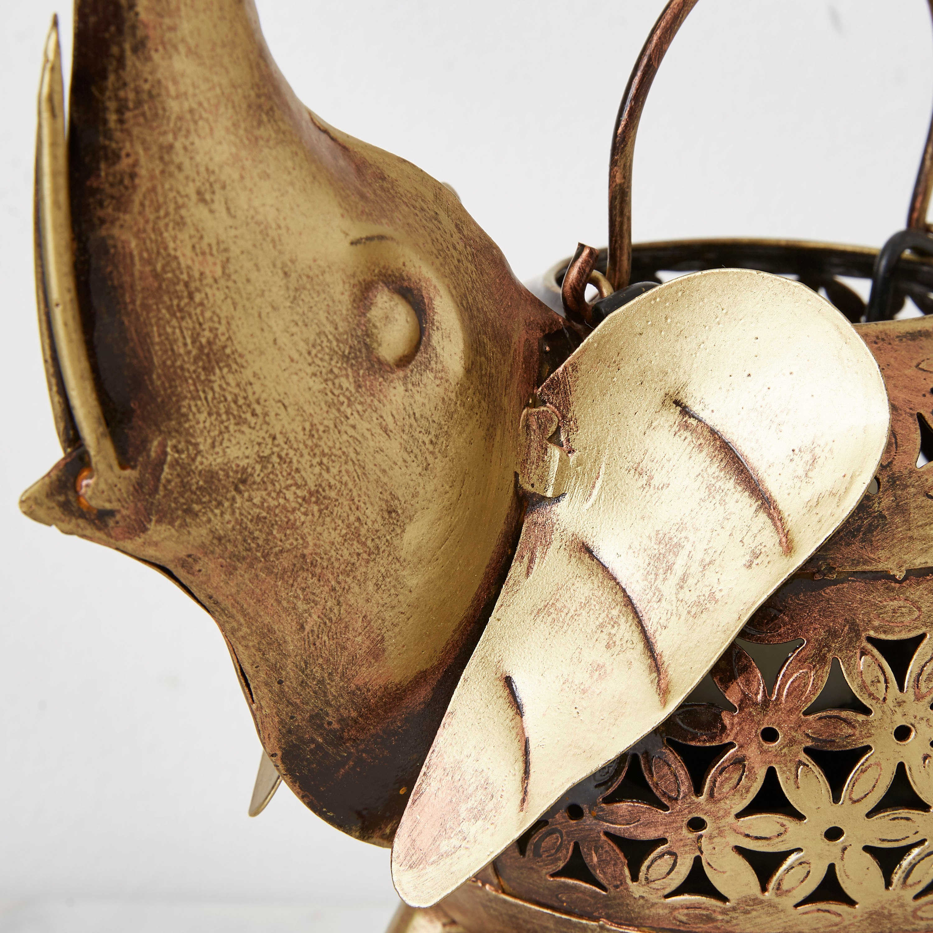 حامل شموع صغيرة معدني بتصاميم مفرّغة ديزي من إيبيزا-hbxhomeware-homedecor-figurinesandornaments-image-3