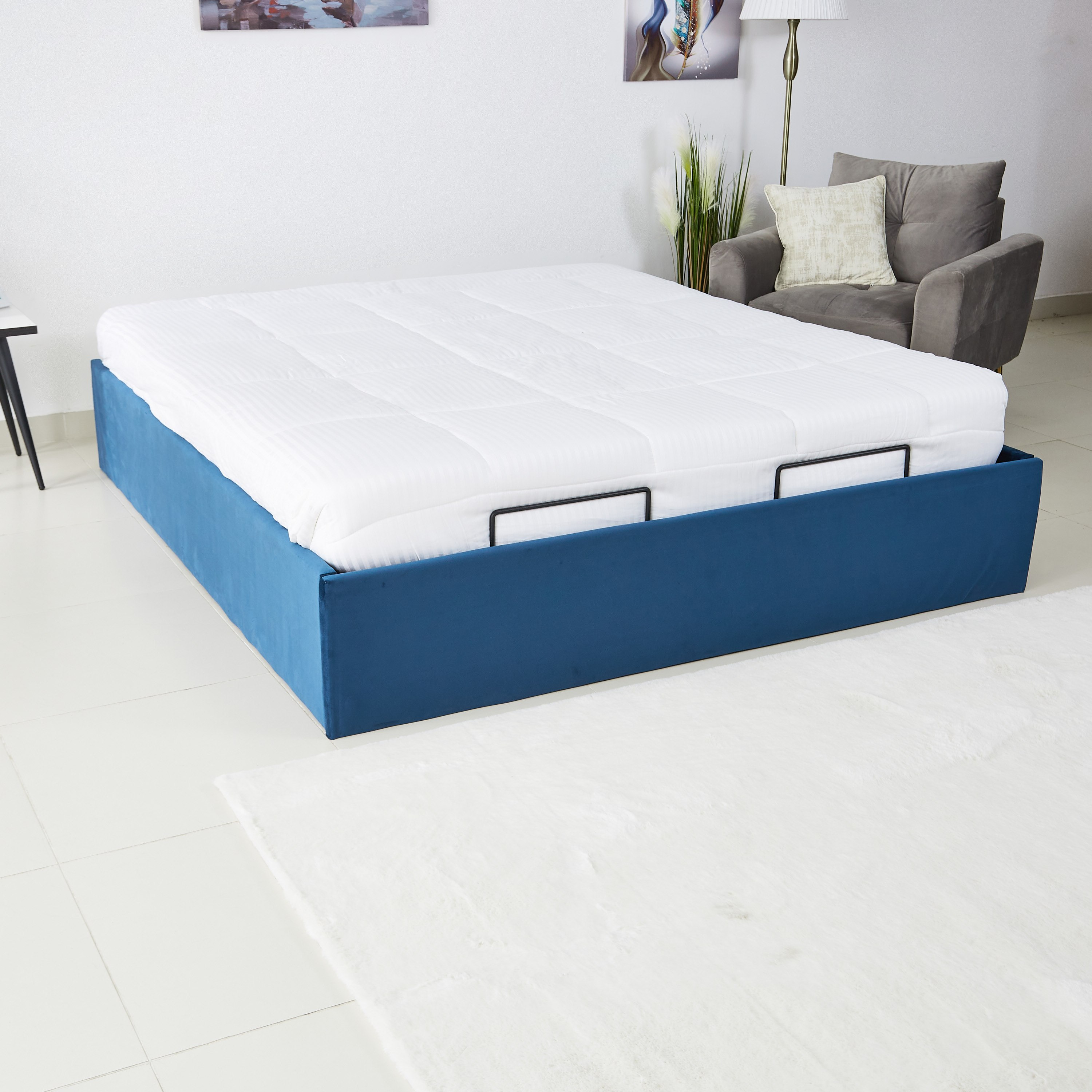 قاعدة كينج منجدة بمساحة تخزين هيدروليك من تايلور - 180x200 سم-hbxfurniture-bedsandbedsets-beds-image-4