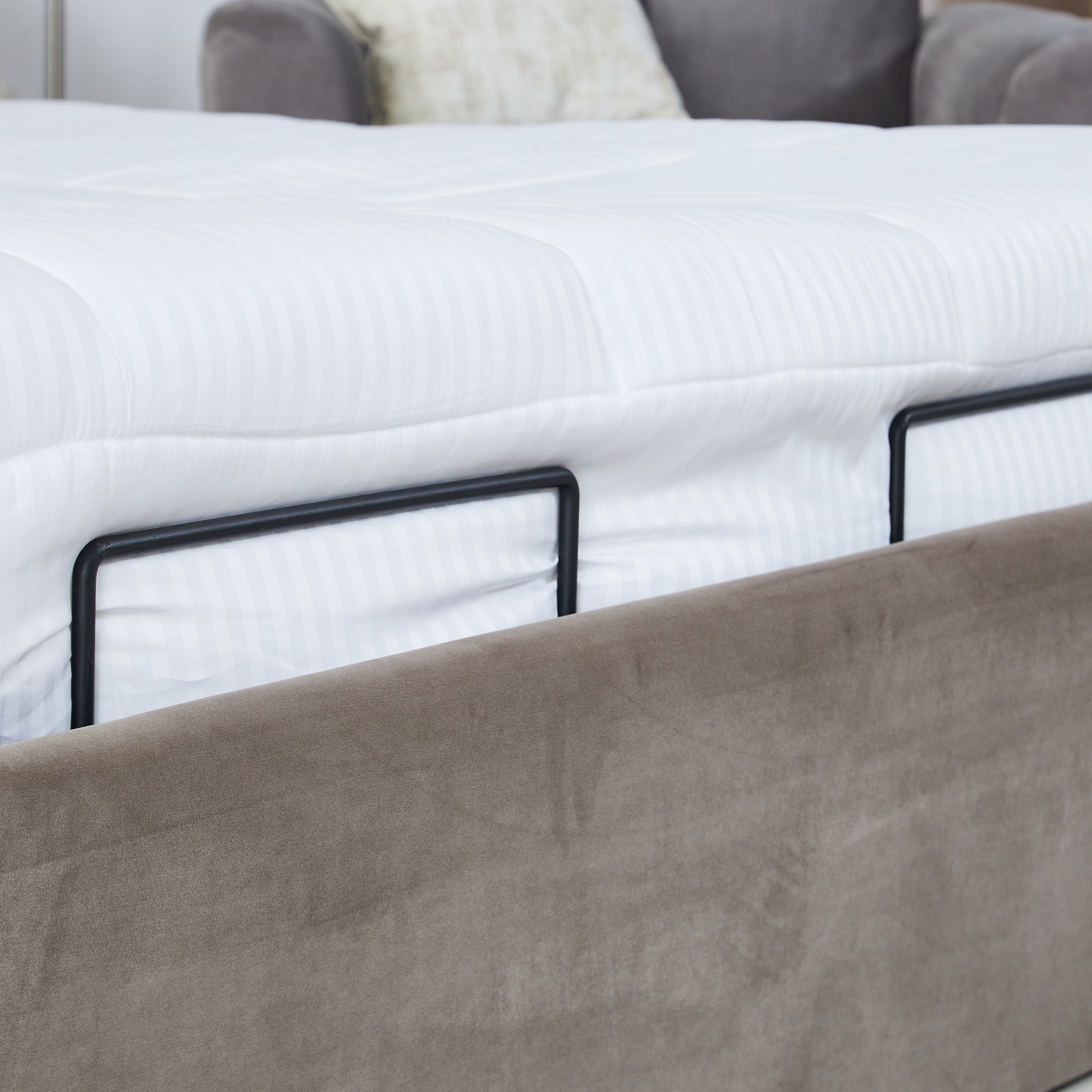 Taylor Hydraulic Storage Upholstered King Base - 180x200 cm-hbxfurniture-bedsandbedsets-beds-image-9