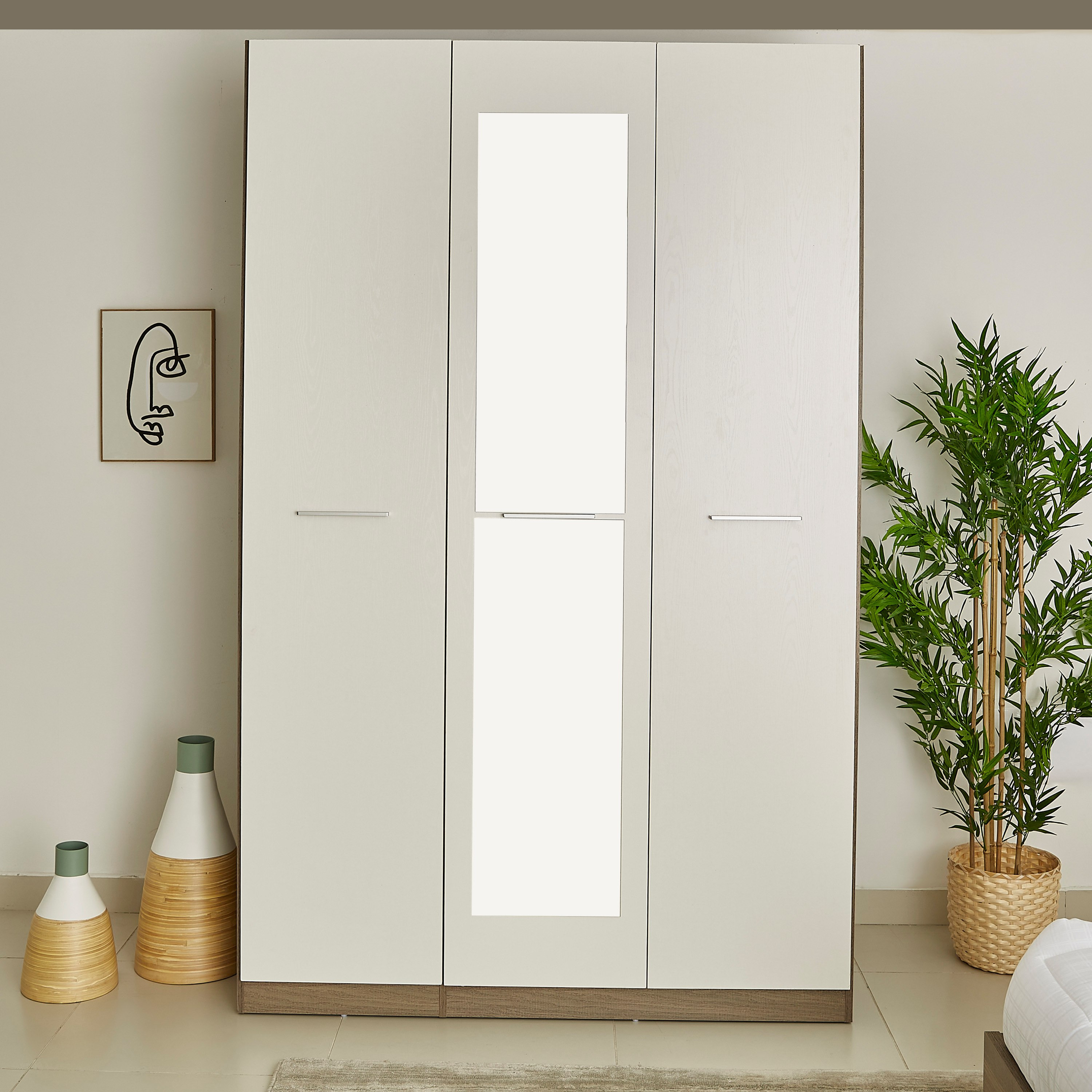 خزانة ملابس 3 أبواب بمرآة من أيرلندا-hbxfurniture-wardrobes-image-2