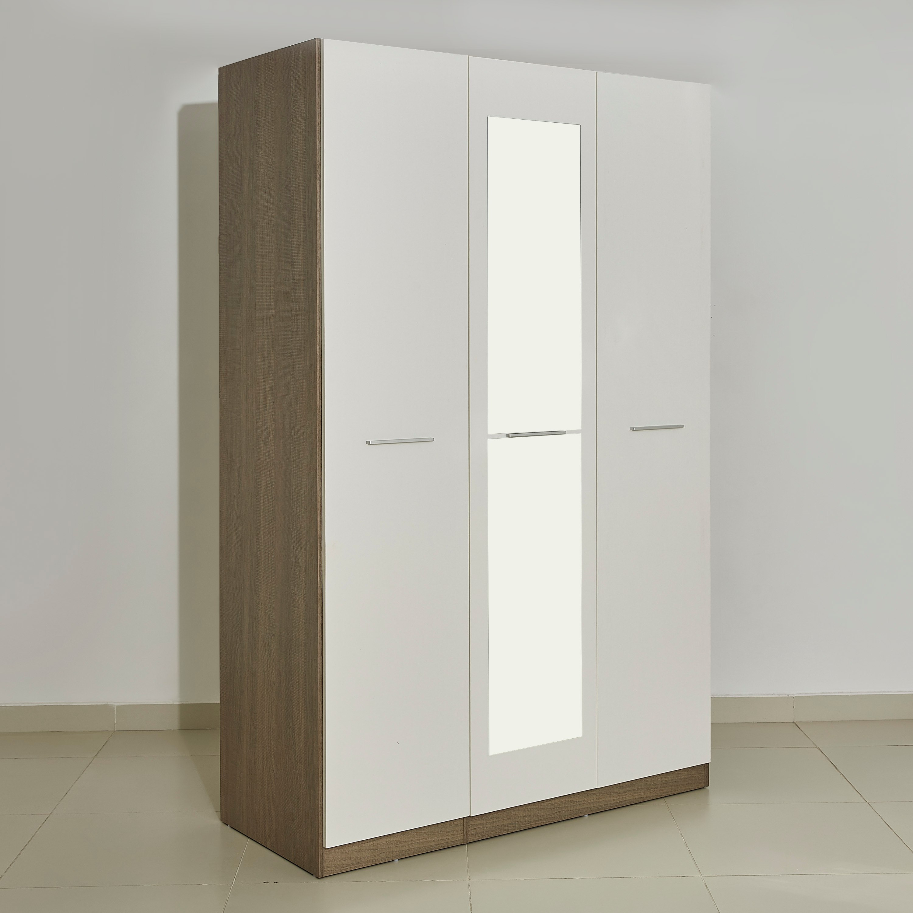خزانة ملابس 3 أبواب بمرآة من أيرلندا-hbxfurniture-wardrobes-image-6