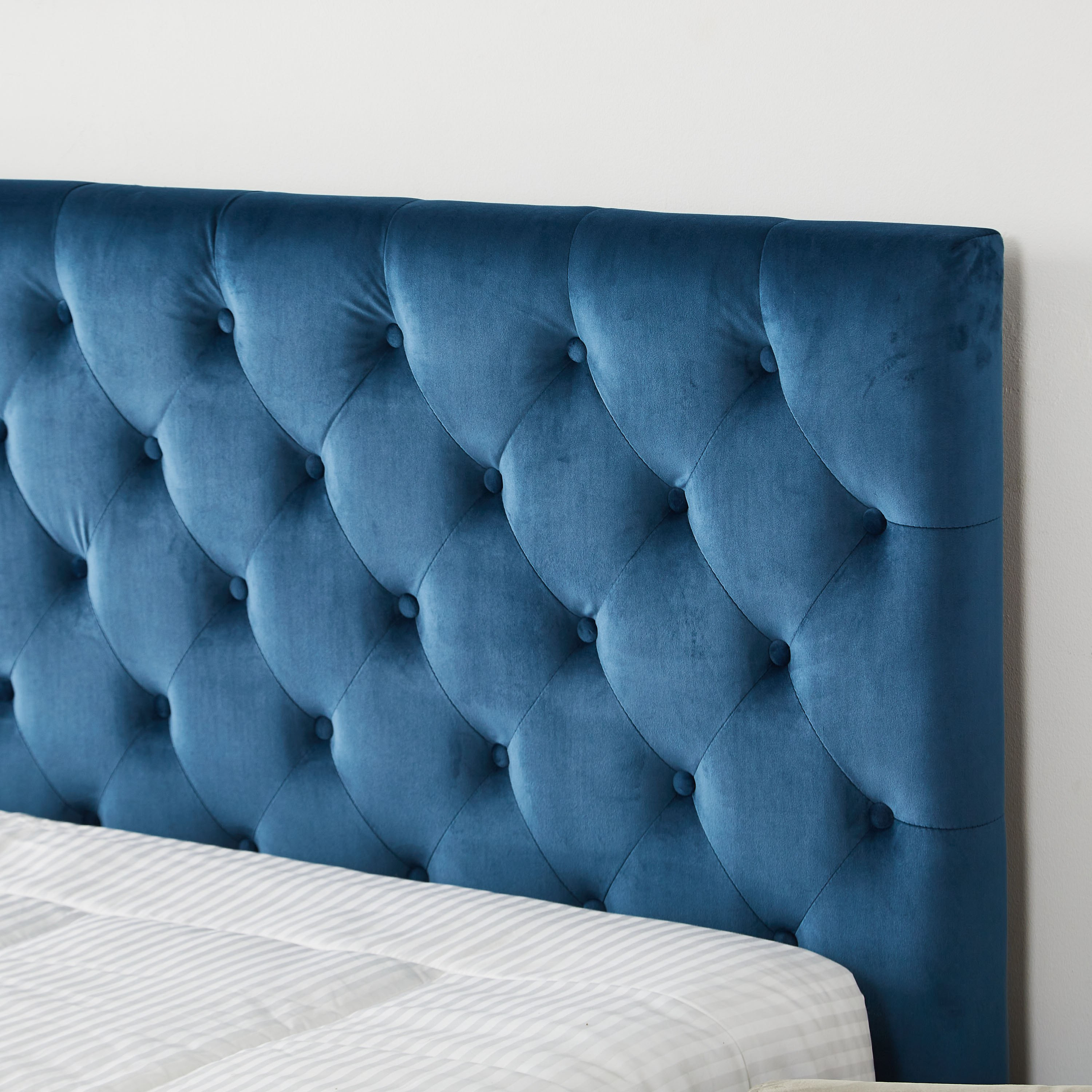 لوح رأسي كينج منجد من تايلور إيفا - 180×200 سم-hbxfurniture-bedsandbedsets-beds-image-3