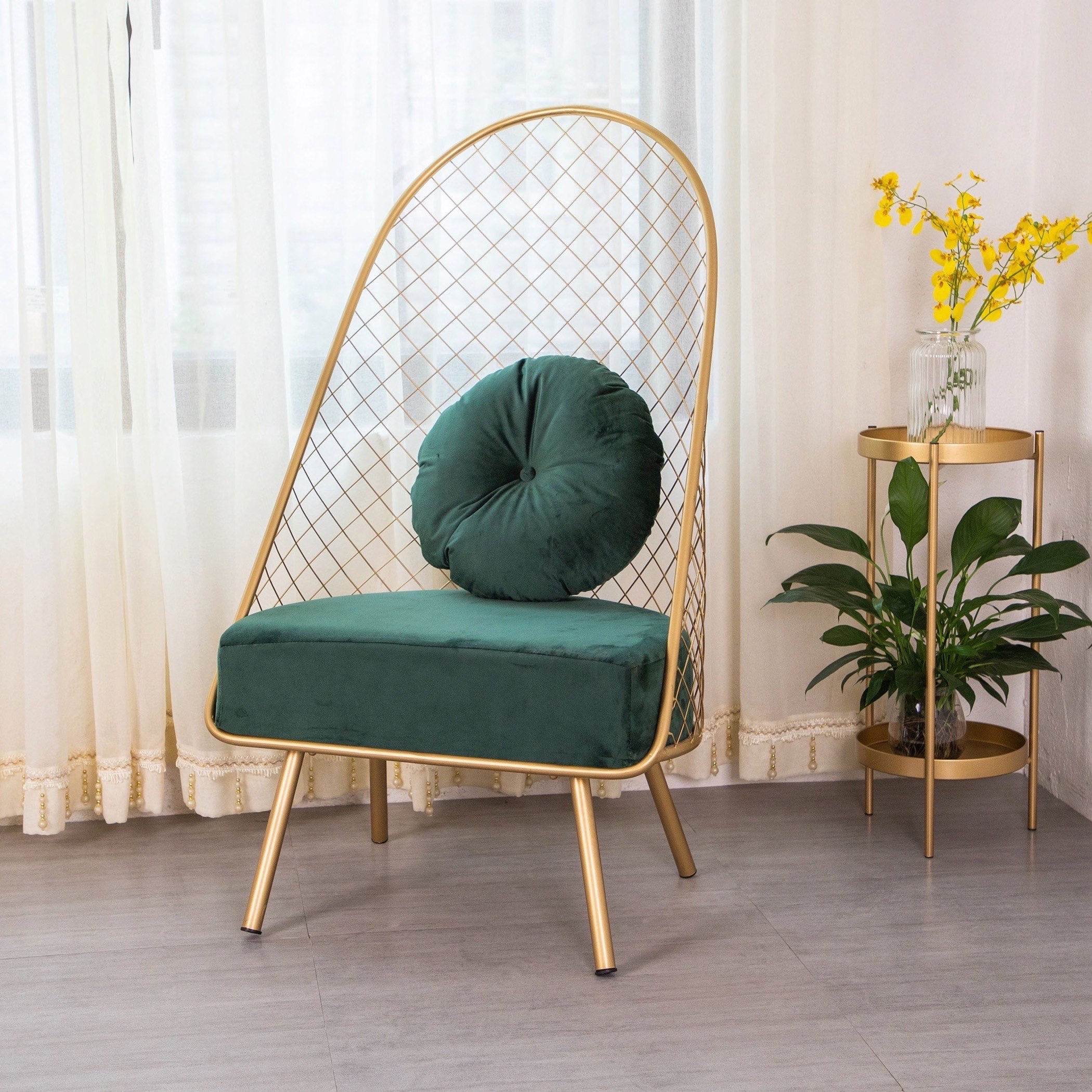 كرسي فردي مخملي مع وسادة من سيلفيا-hbxlivingroom-sofasandarmchairs-easychairs-image-1