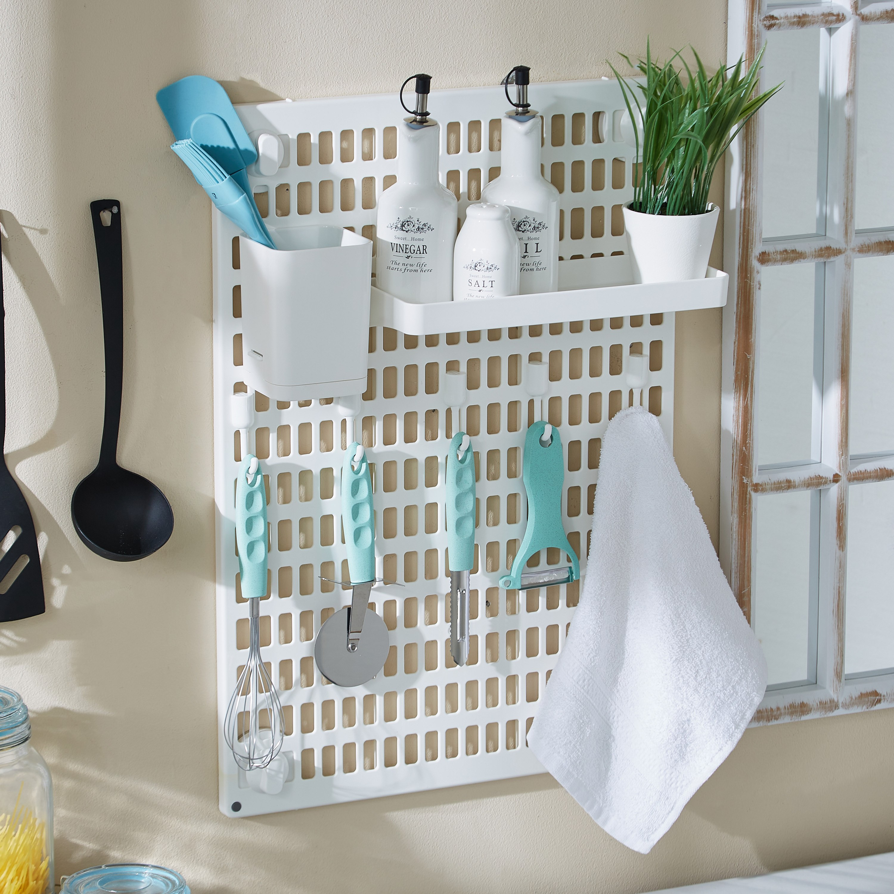Sanity 8-Piece Peg Board Set-hbxdecorandfurnishings-homeaccessories-novelties-image-1