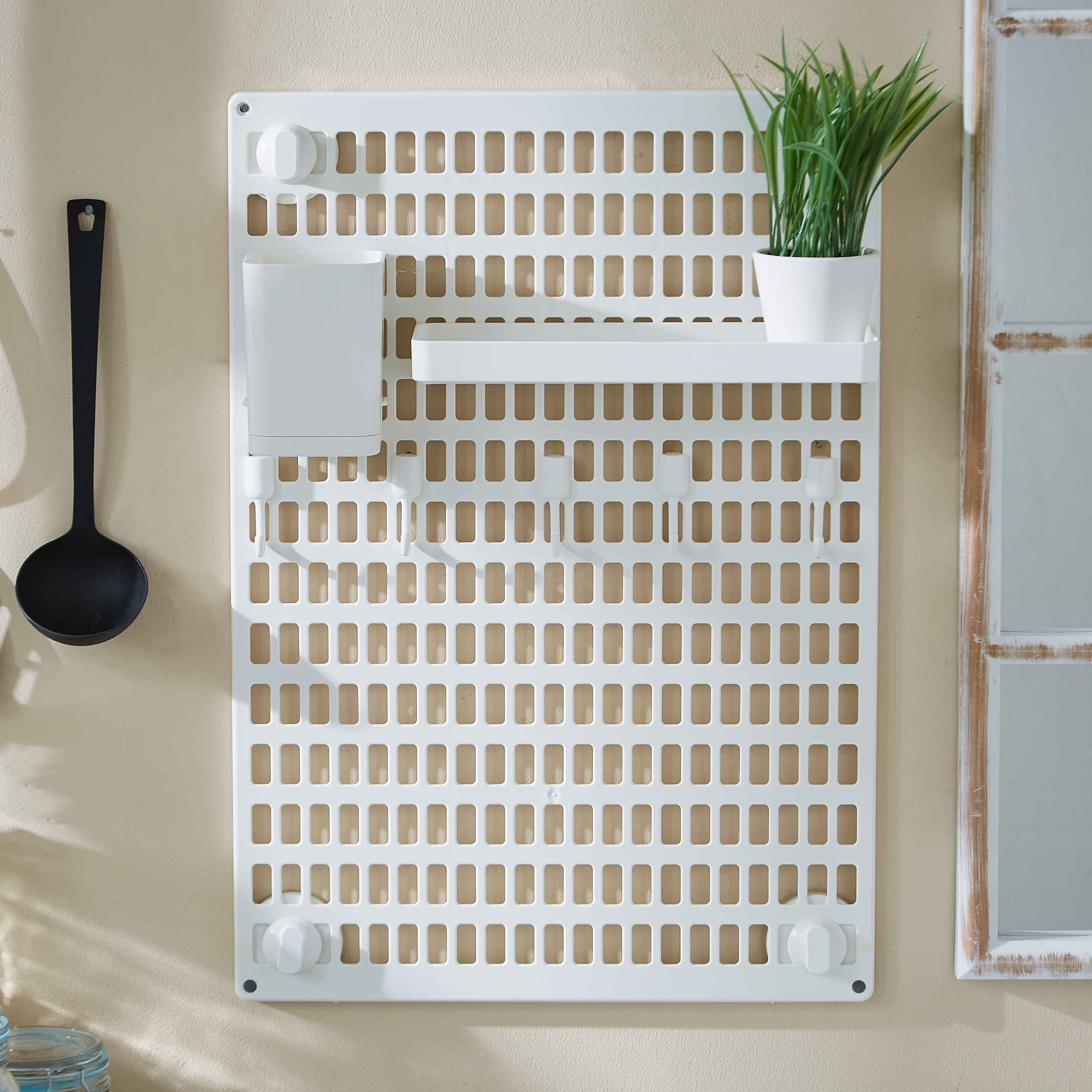 Sanity 8-Piece Peg Board Set-hbxdecorandfurnishings-homeaccessories-novelties-image-4