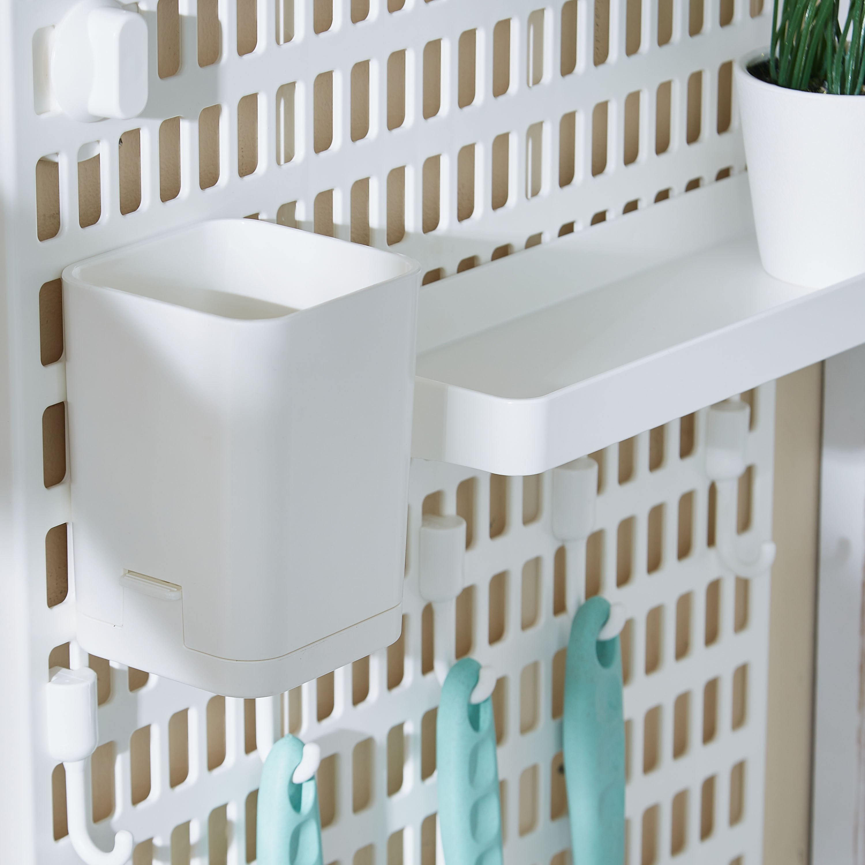 Sanity 8-Piece Peg Board Set-hbxdecorandfurnishings-homeaccessories-novelties-image-5