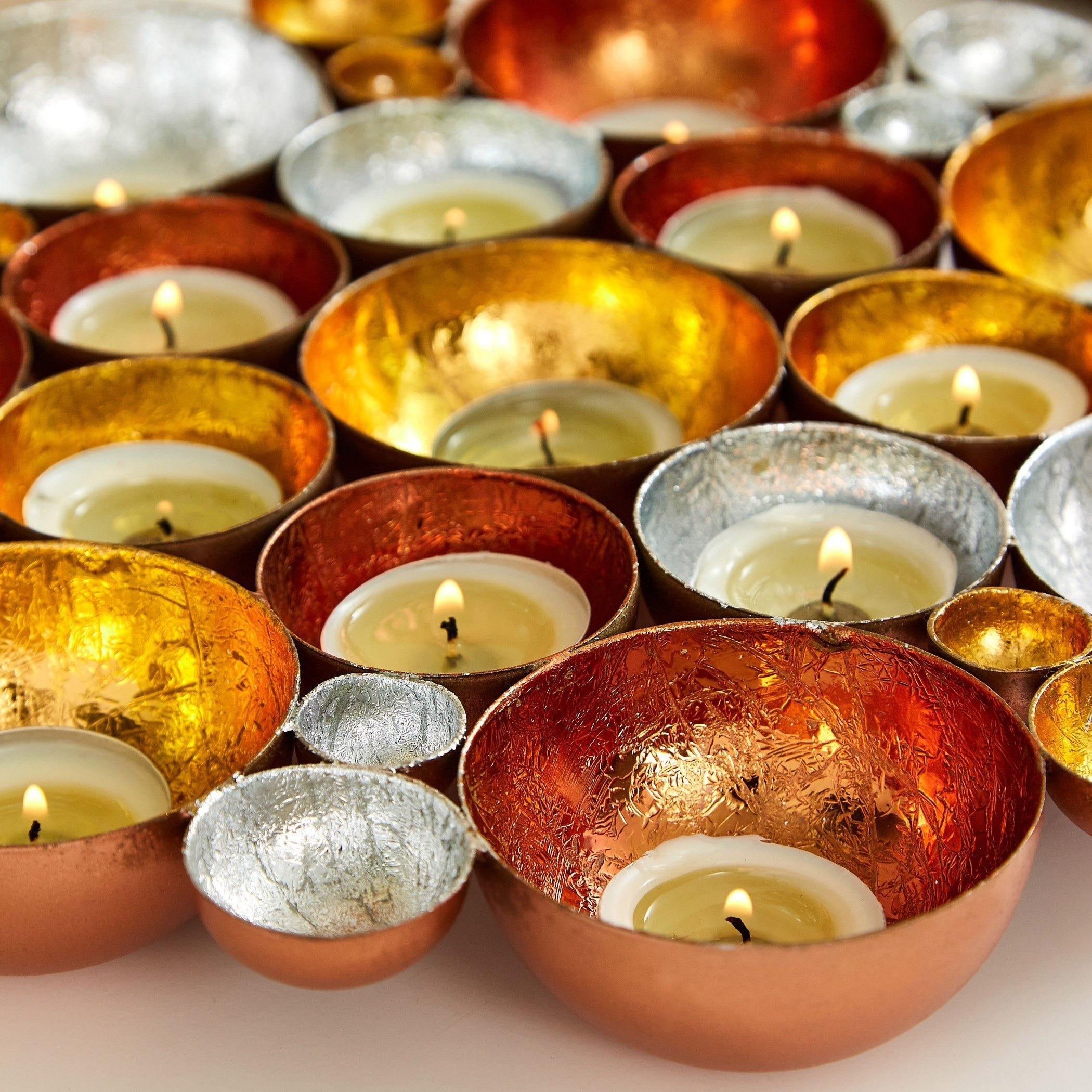 حامل شموع صغيرة معدني للطاولة والحائط بتصميم زهرة من زوها-hbxlivingroom-decorandaccessories-candleholders-image-4