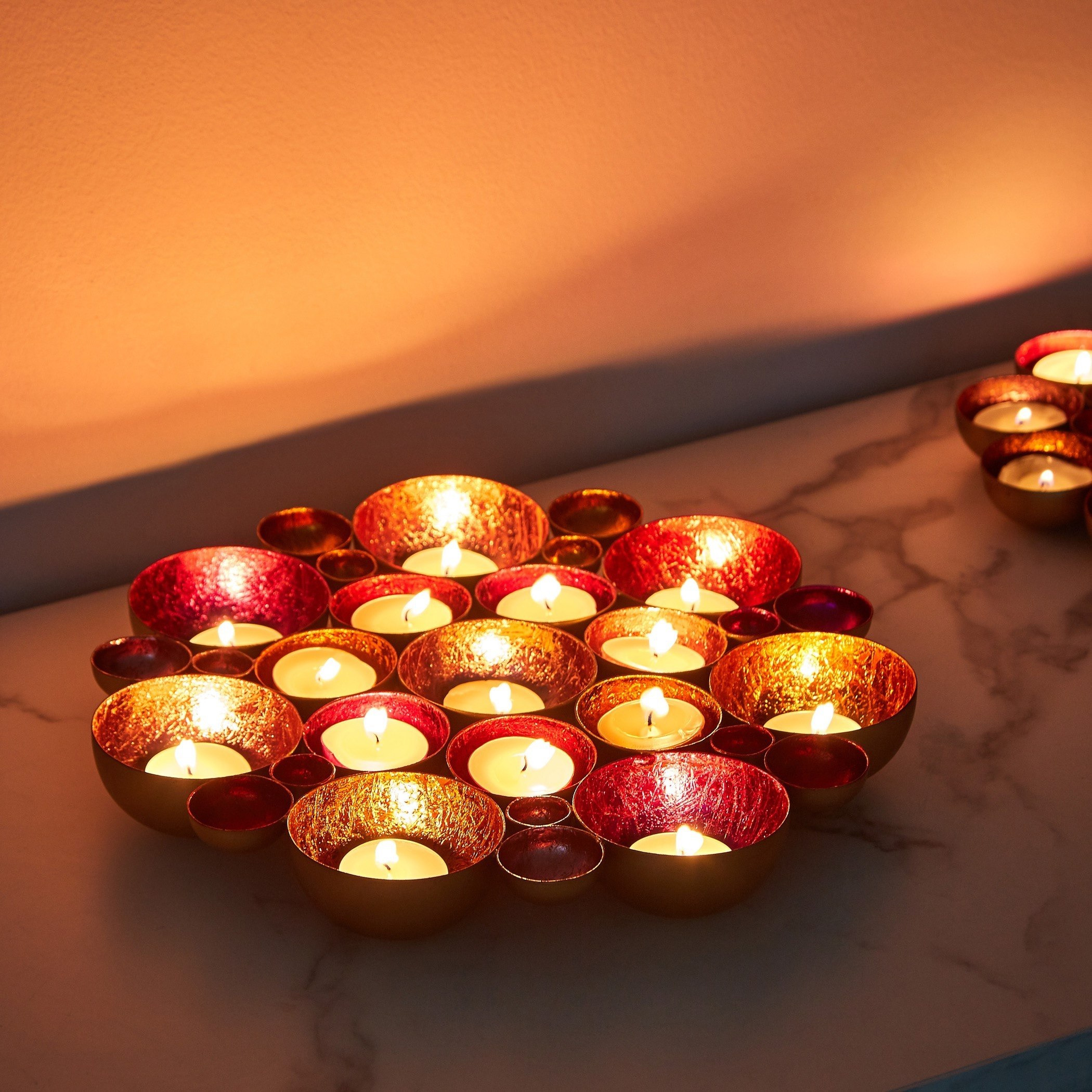 حامل شموع صغيرة معدني للطاولة والحائط بتصميم زهرة من زوها-hbxlivingroom-decorandaccessories-candleholders-image-2