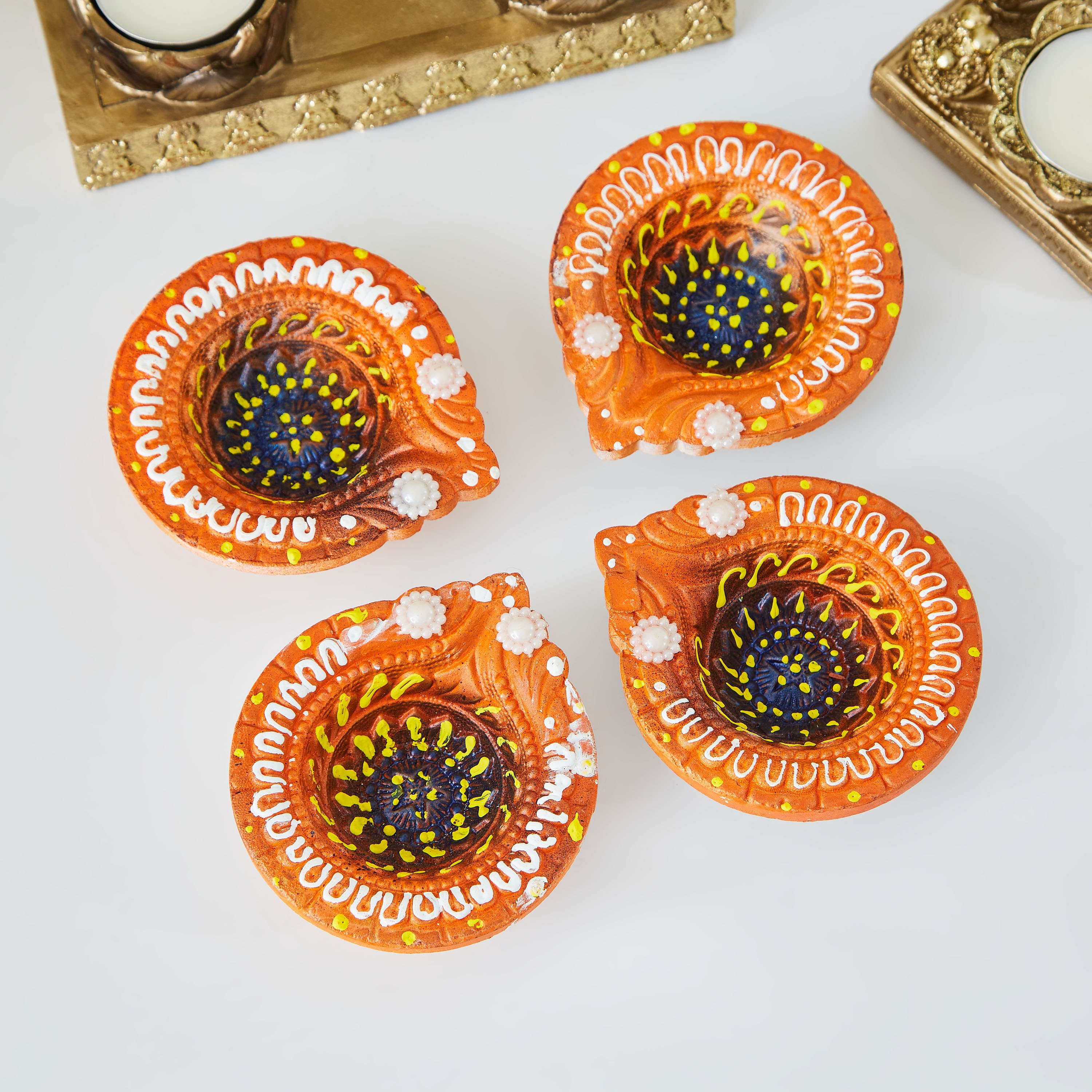 حامل شموع فخار بدون شمع من أريان - طقم من 4 قطع-hbxlivingroom-decorandaccessories-candleholders-image-1
