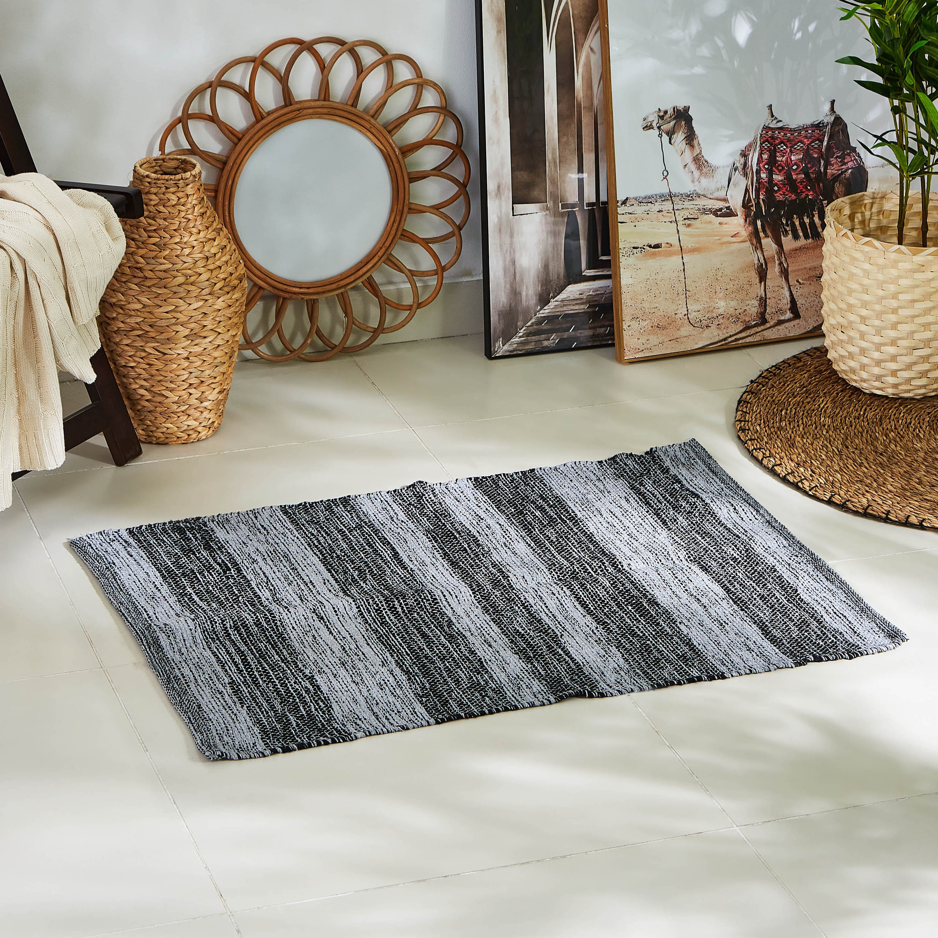 دوري قطن مخطط من ماديسون بريت- 60x90 سم-hbxdecorandfurnishings-floorcoverings-rugs-image-1
