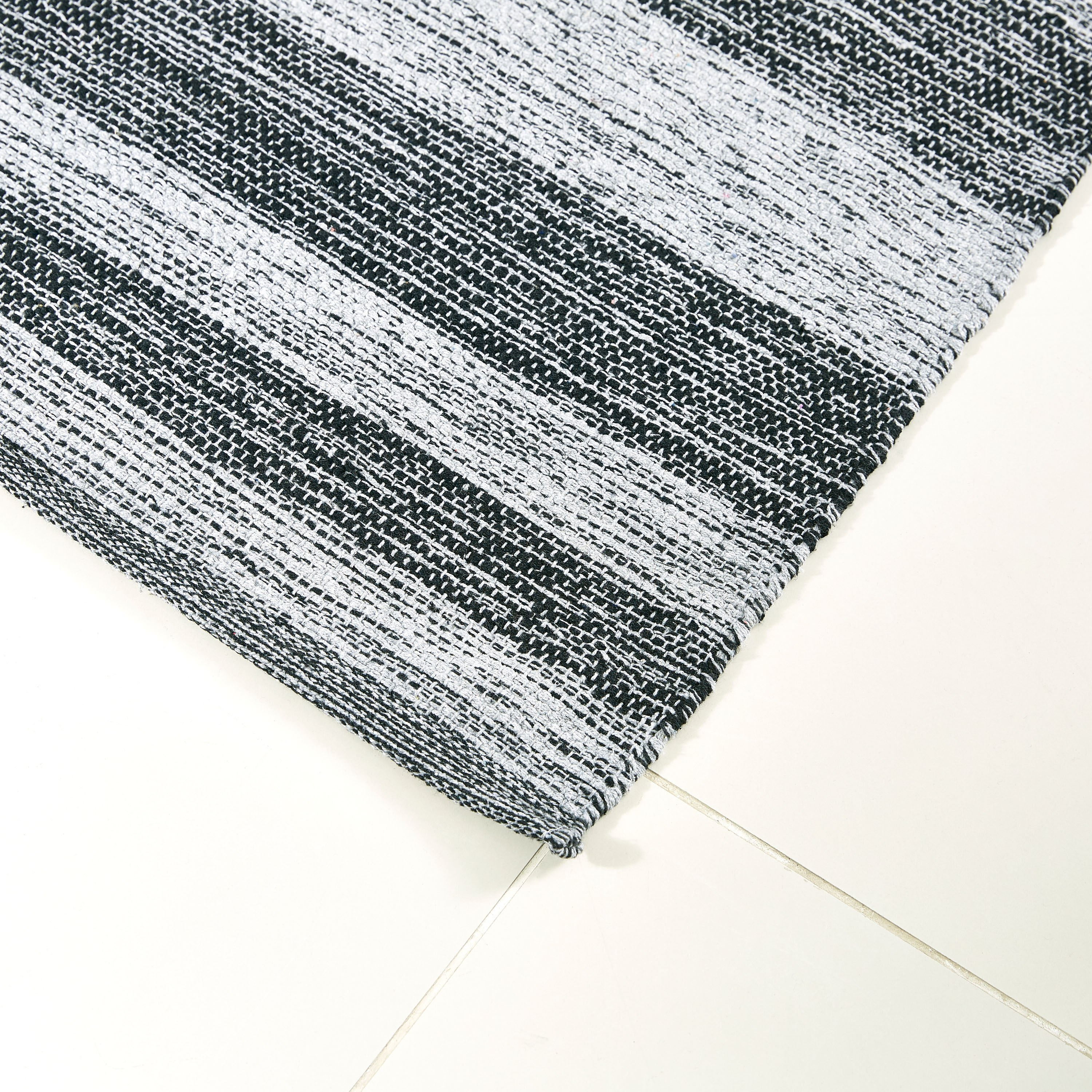سجادة دوري قطن مخططة من ماديسون بريت - 80x150 سم-hbxdecorandfurnishings-floorcoverings-rugs-image-2