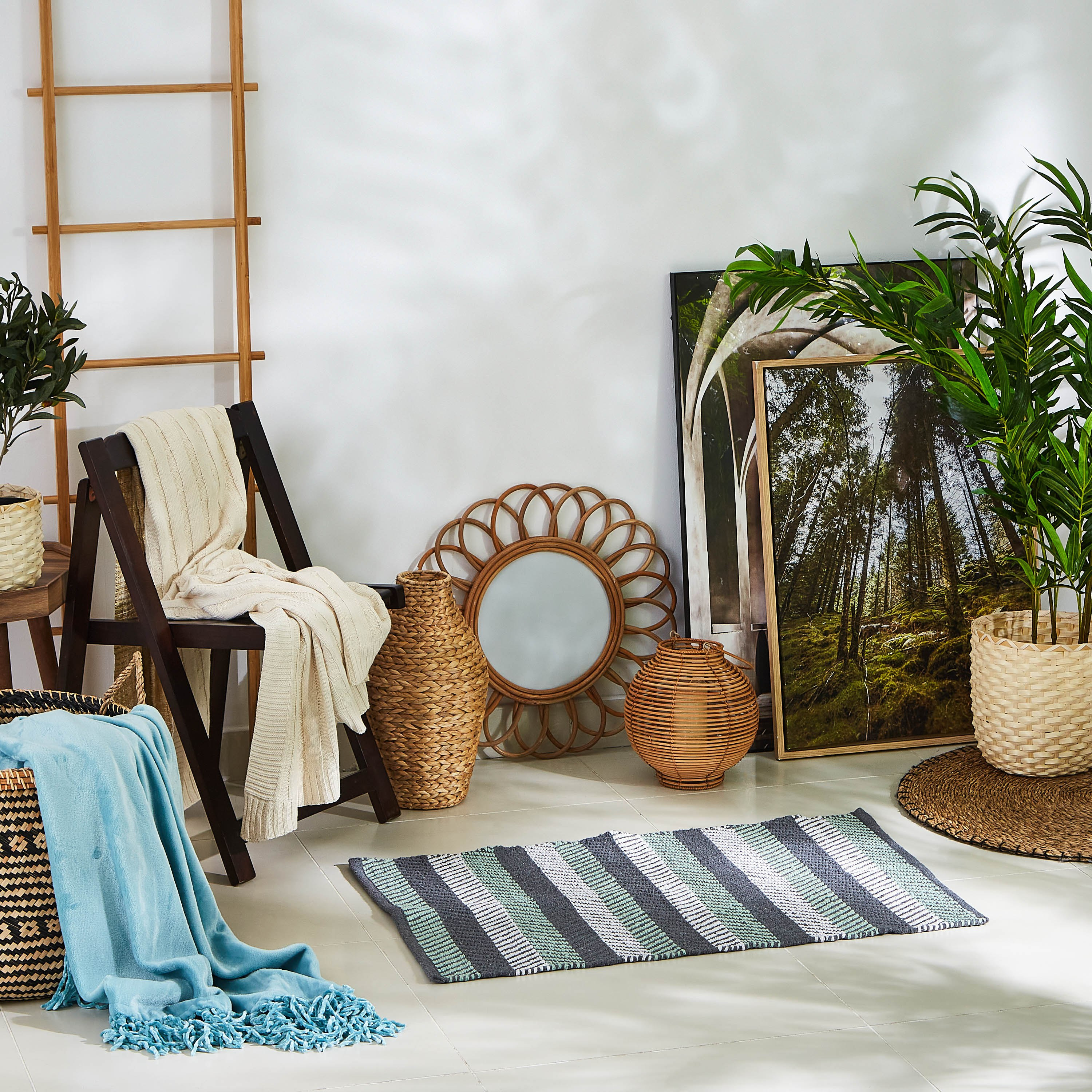 Eliza Adler Cotton Jacquard Dhurrie - 60x90 cm-hbxdecorandfurnishings-floorcoverings-rugs-image-3