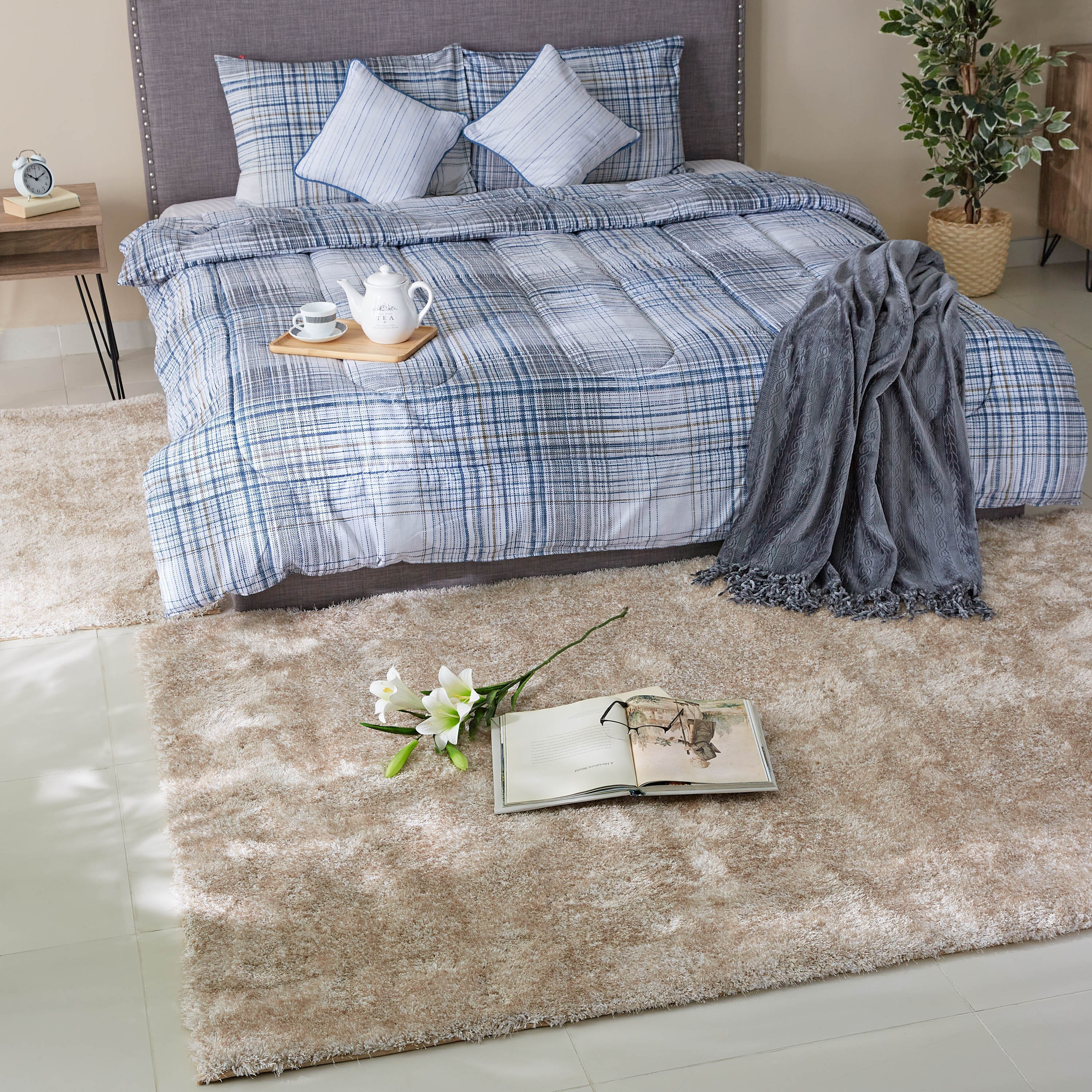 سجادة كثيفة مقاومة للبقع من إسنشيال - 230x160 سم-hbxdecorandfurnishings-floorcoverings-rugs-image-4